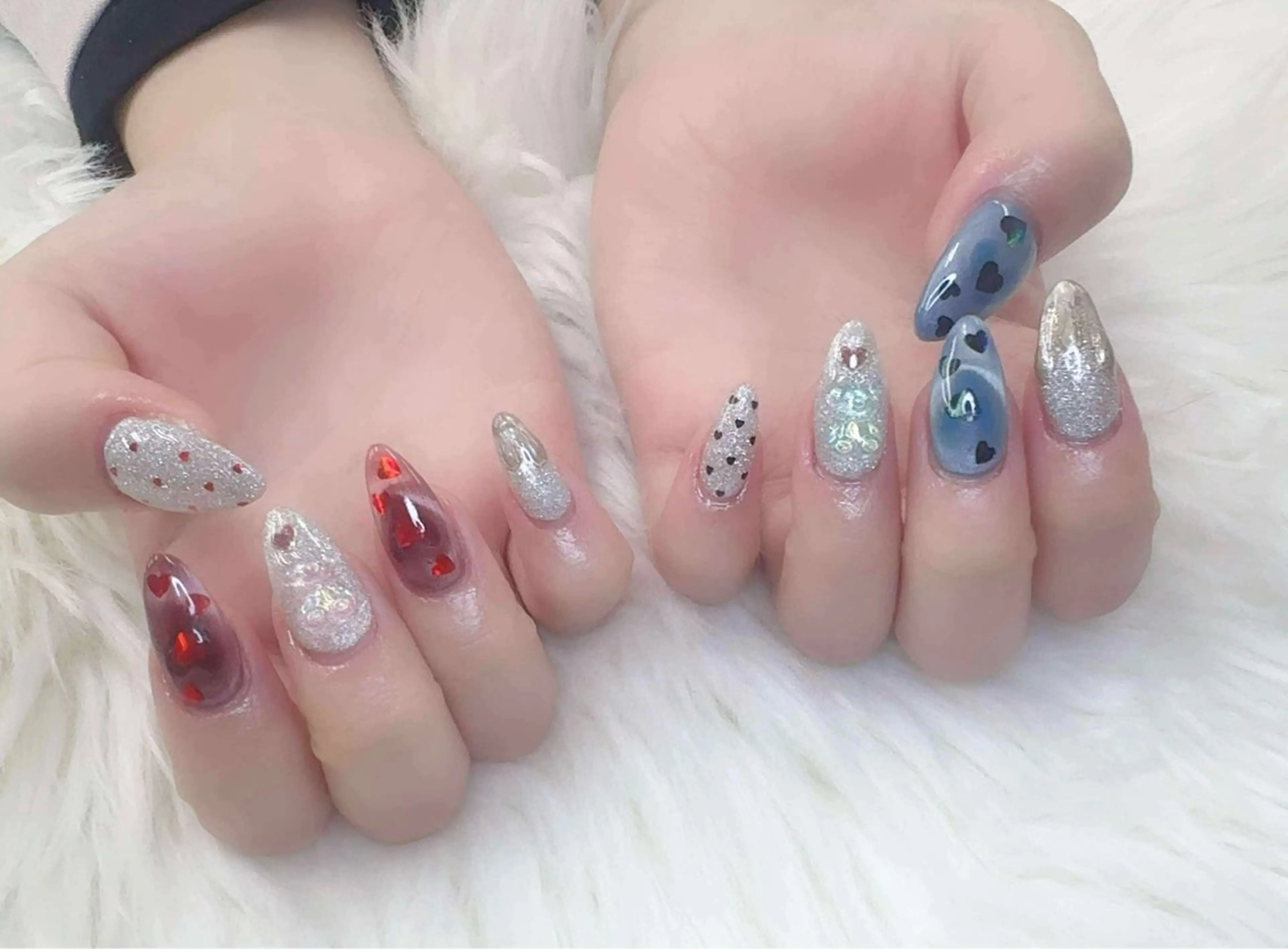 ネイル 成人式 フレンチネイル グラデーション 韓国ネイル マグネットネイル ハンドネイル ハンドケア Hara Nail 【パラジェル使用】のネイルデザイン