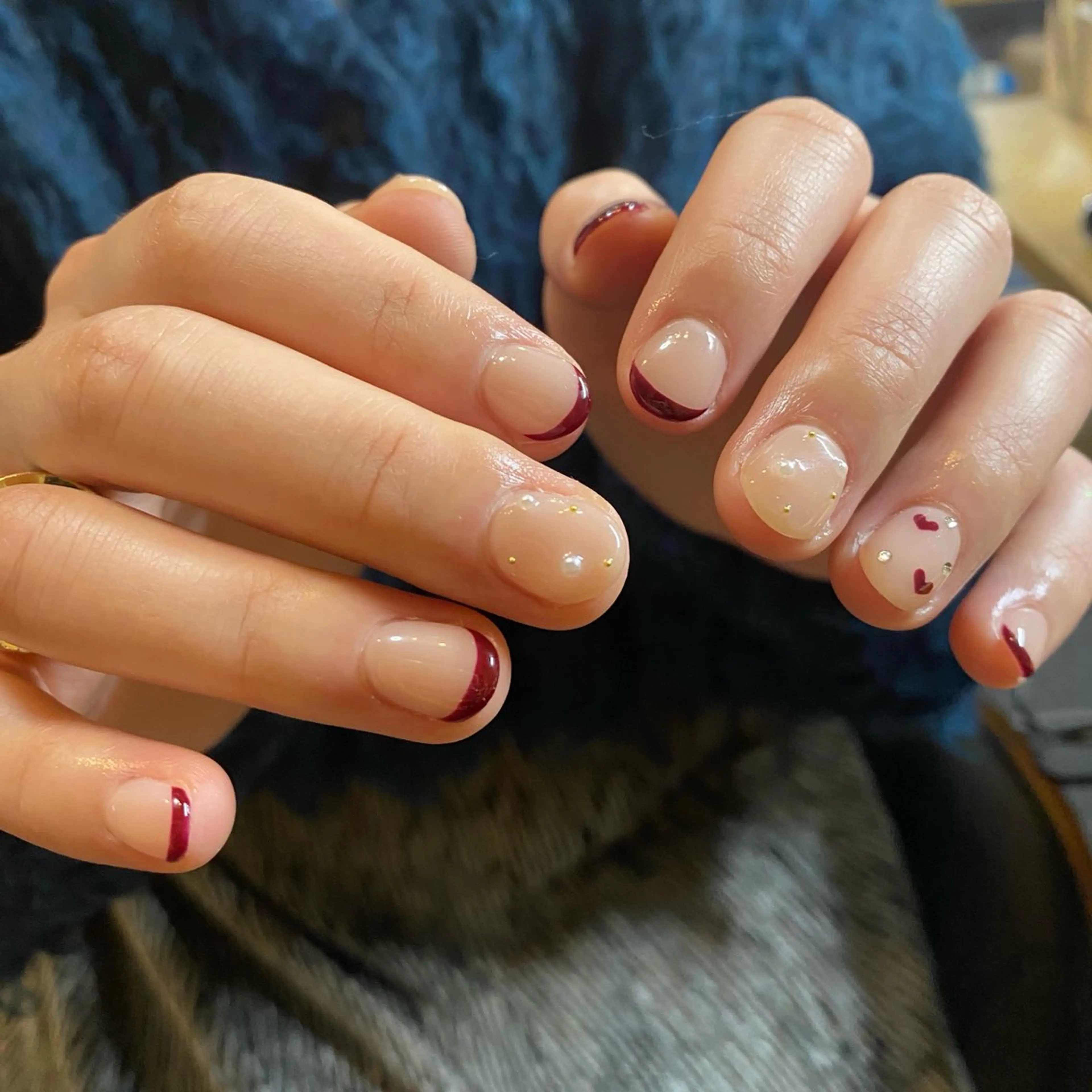 ネイル フレンチネイル ハート オフィスネイル シンプルネイル ハンドネイル ハンドケア 🎀NAIL🎀 AI🪄︎︎◝✩のネイルデザイン