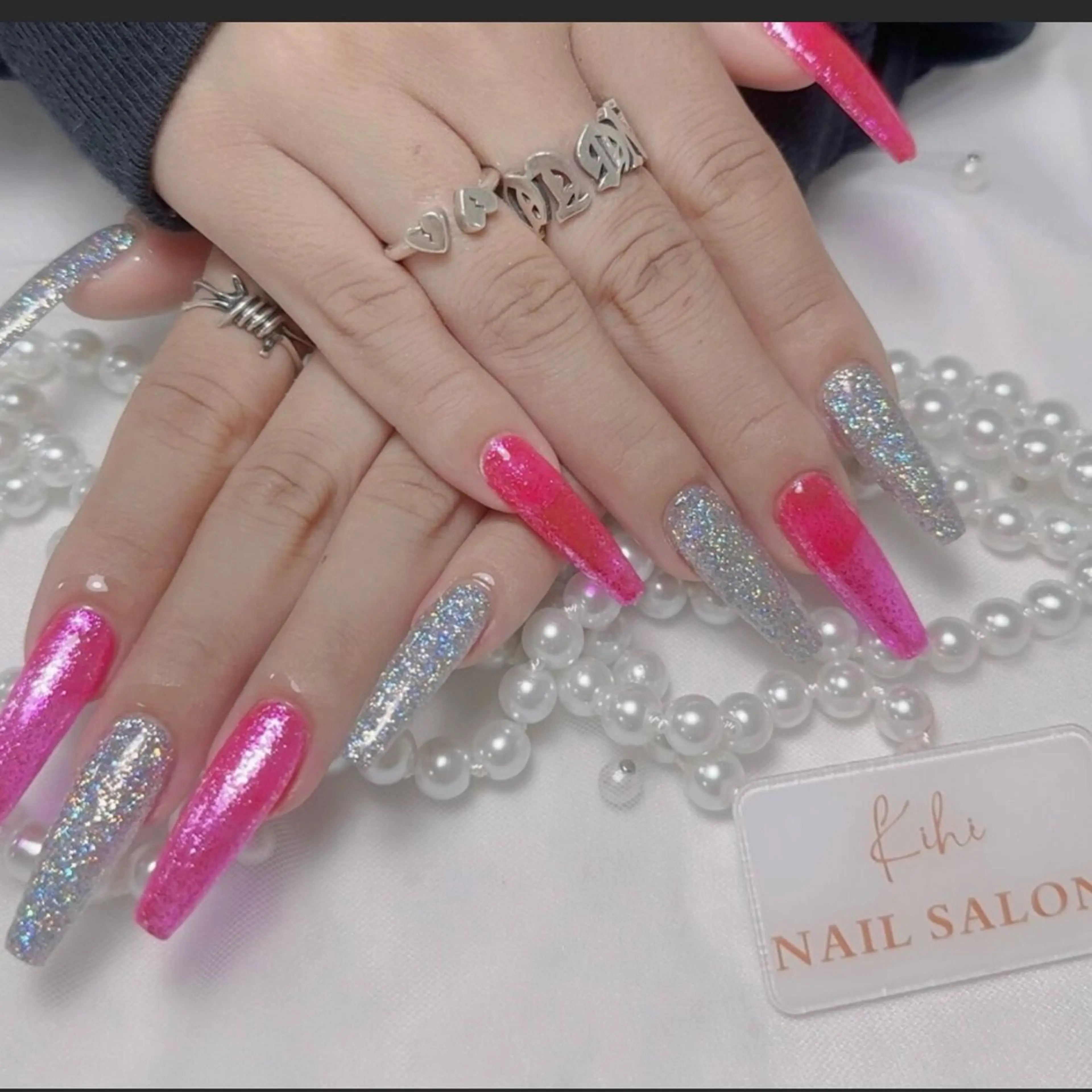 ネイル アートネイル フレンチネイル ジェルネイル グラデーション 韓国ネイル ハンドネイル 💕鈴木ユリ パラジェル/オフ無料のネイルデザイン