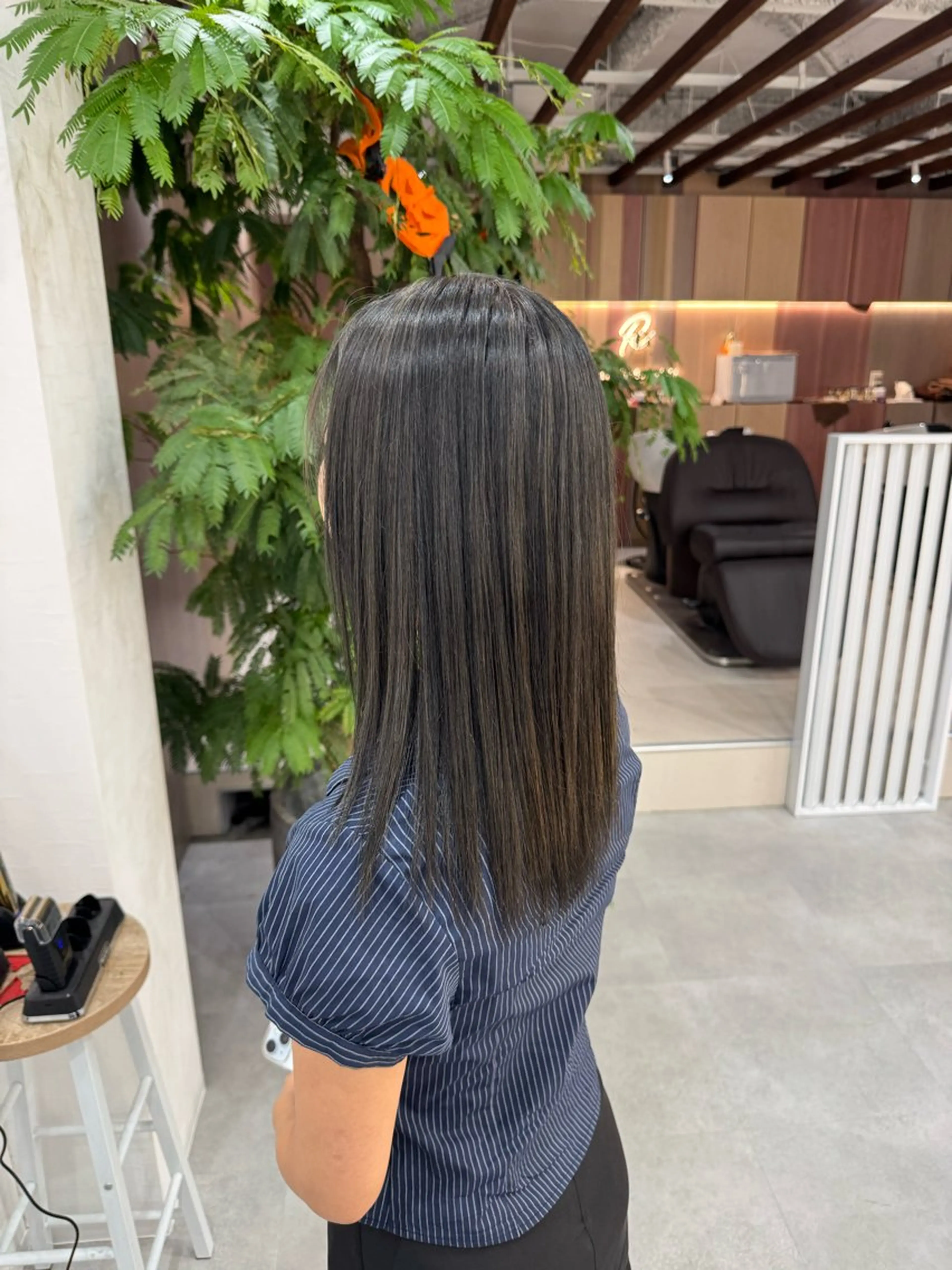 セミロング R BEAUTY MAIのヘアスタイル