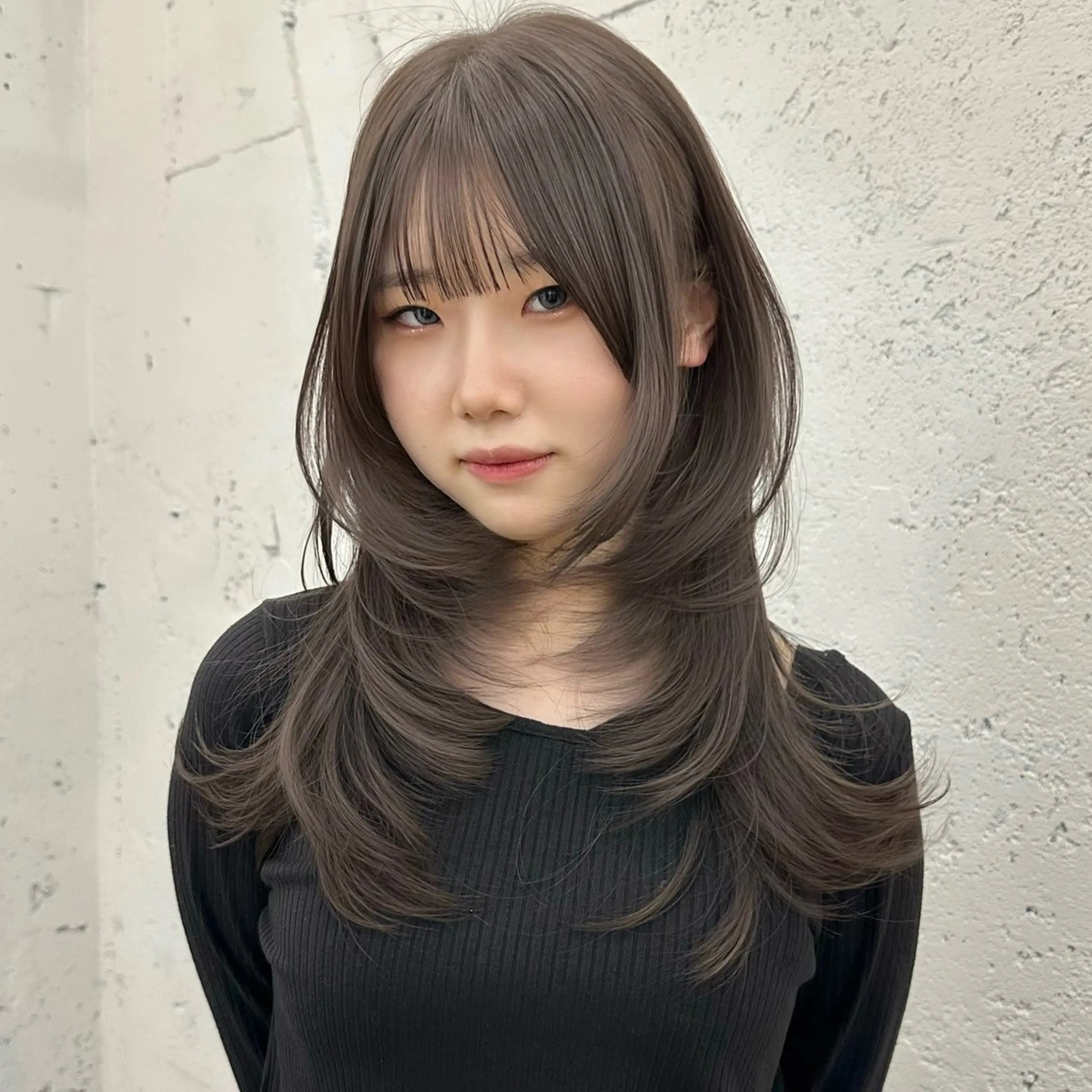 セミロング ハッシュカット 髪質改善 韓国風ヘア レイヤーカット 小顔カット 🌹ハッシュカット、 レイヤー韓国ヘア🌹のヘアスタイル