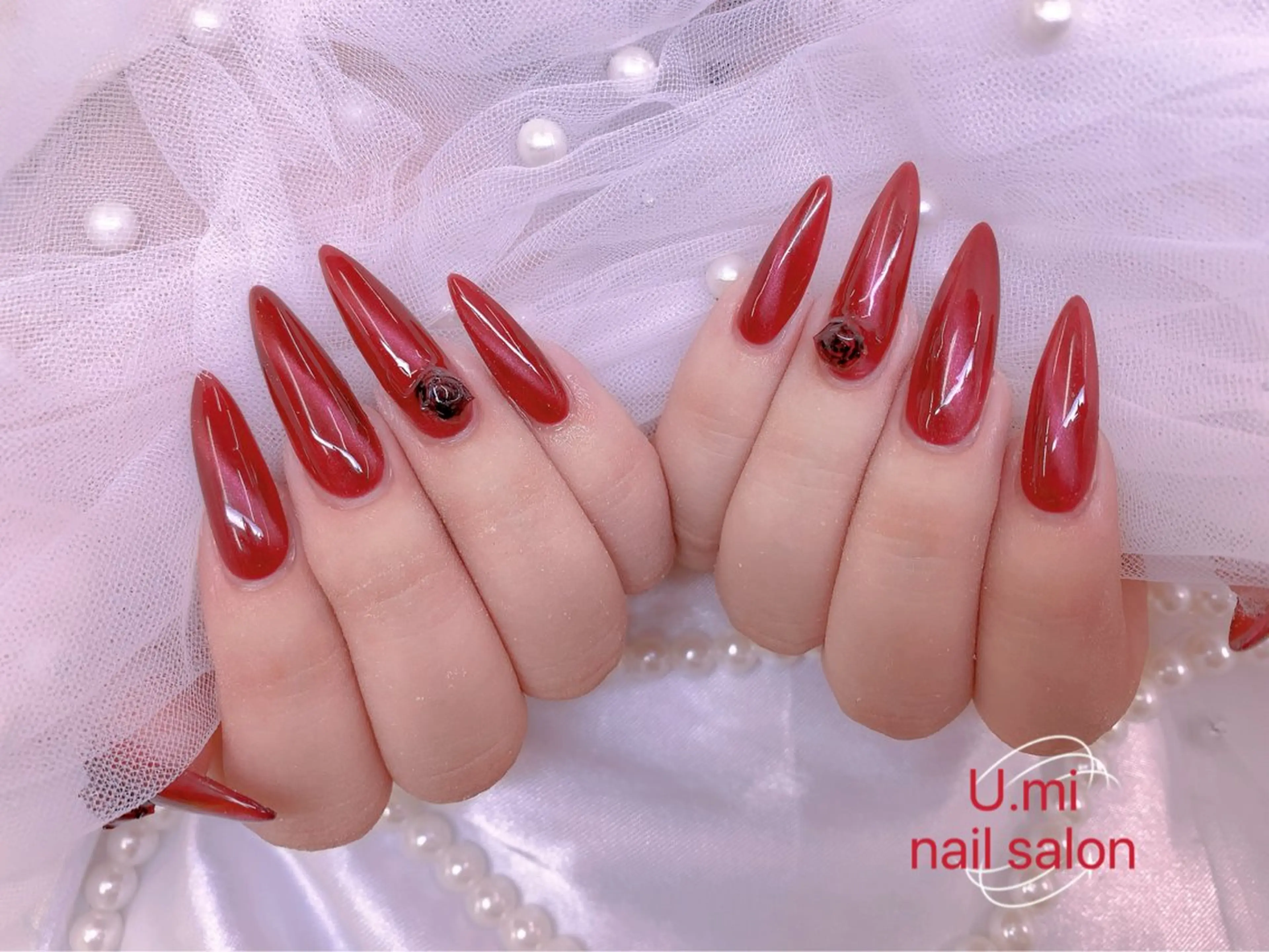 ネイル UMI ネイルサロン新宿🎀のネイルデザイン