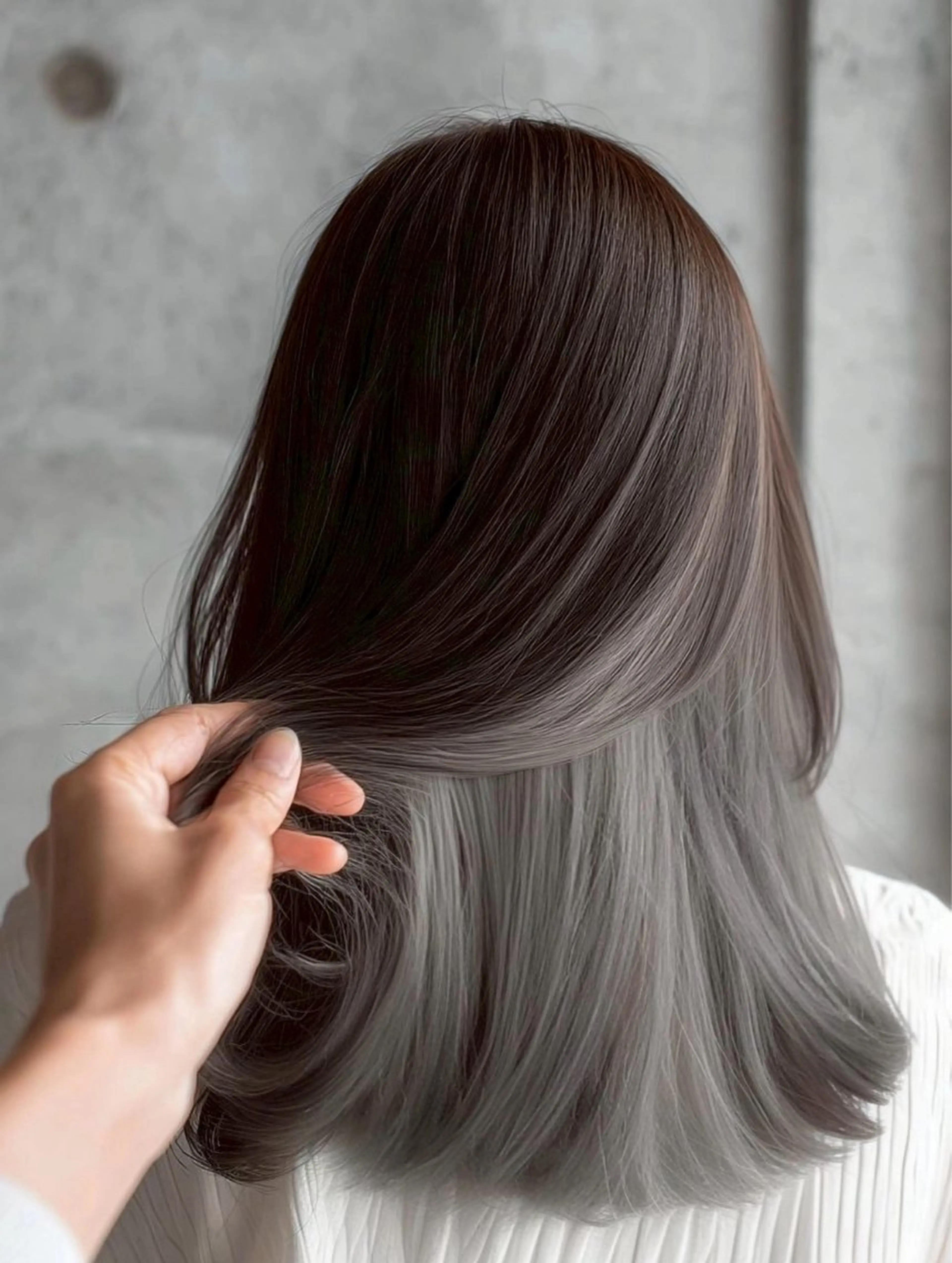 セミロング 【明石の艶髪神様】 染澤尋統のヘアスタイル