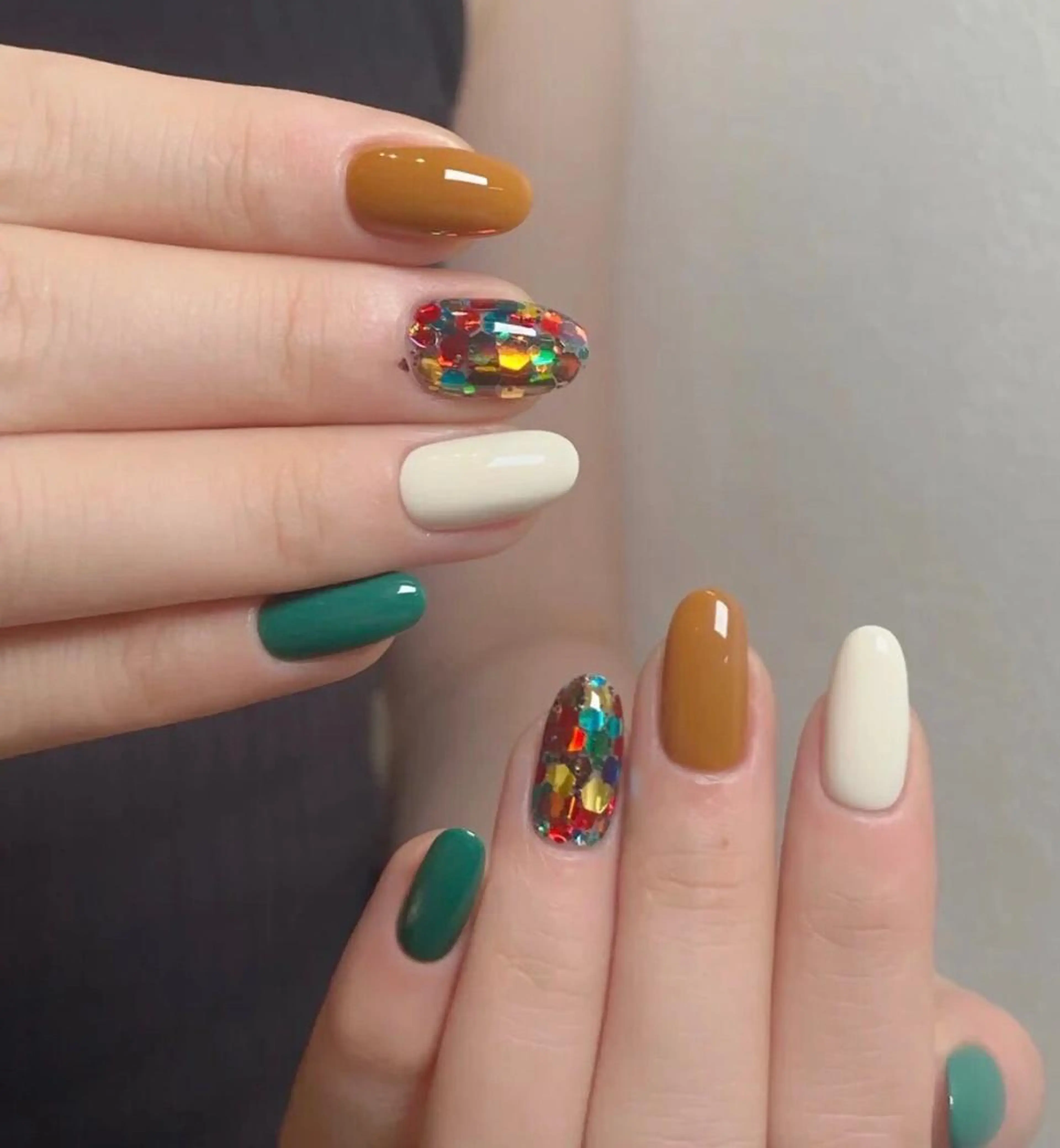 ネイル 💅E•U•B NAIL🌹所属・横浜市中区曙町 ネイルE·U·Bのネイルデザイン