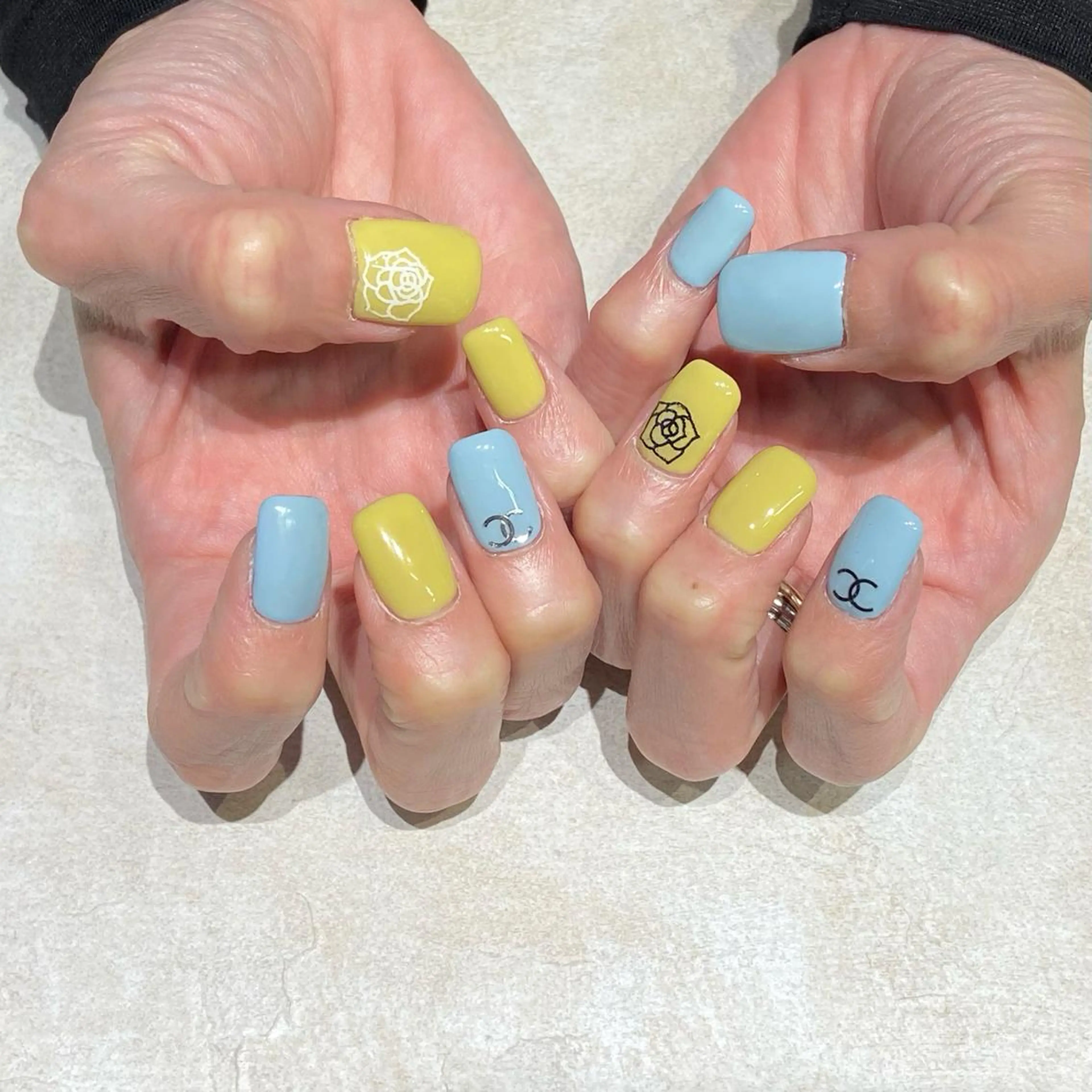 ネイル RounGe Nail&Eyelash所属・葛西 佑香のネイルデザイン