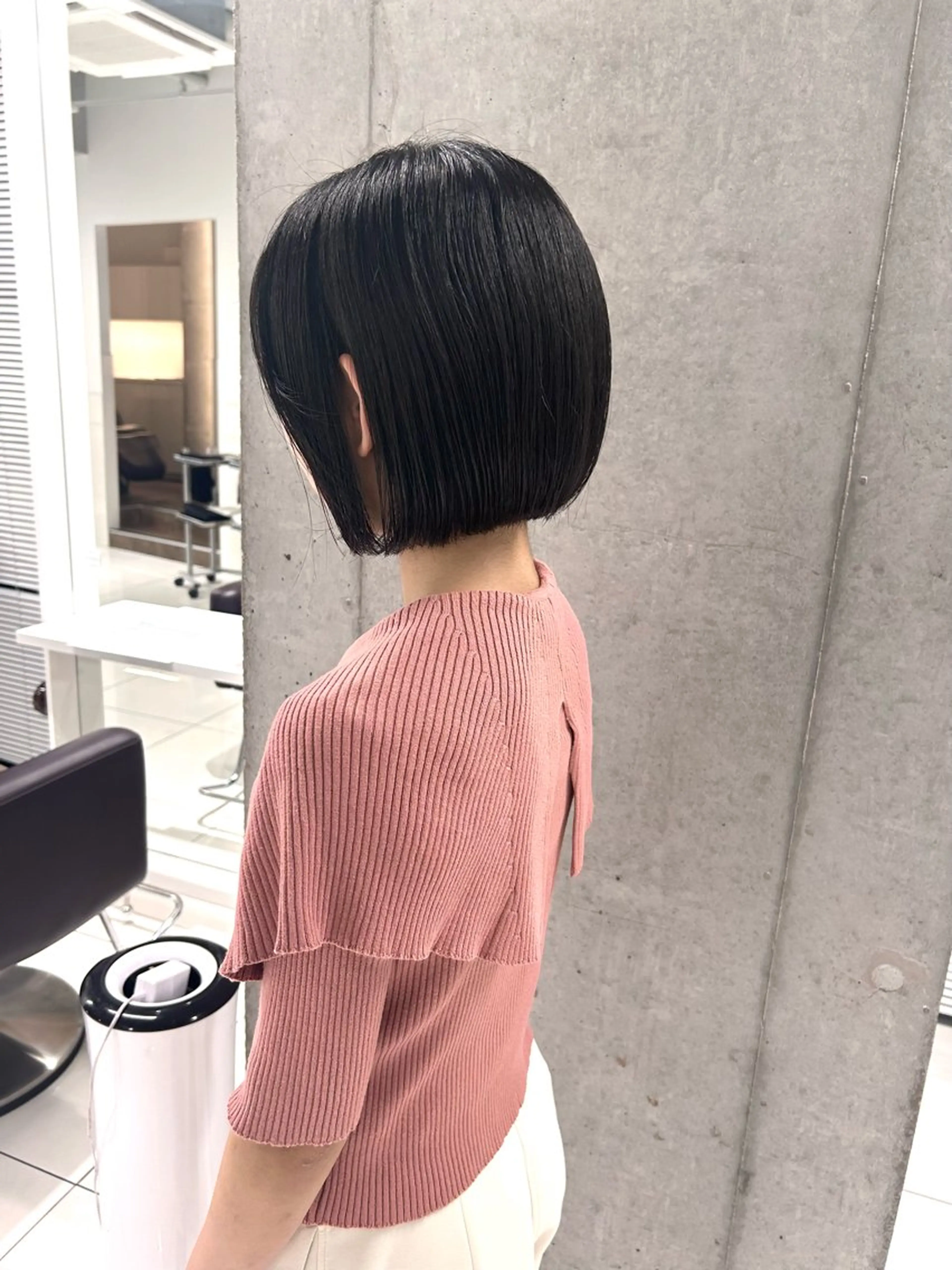 ショート 切りっぱなしボブ ボブレイヤー ボブ レイヤーカット 外ハネヘア shizuna/天神 /メンズ/ボブのヘアスタイル