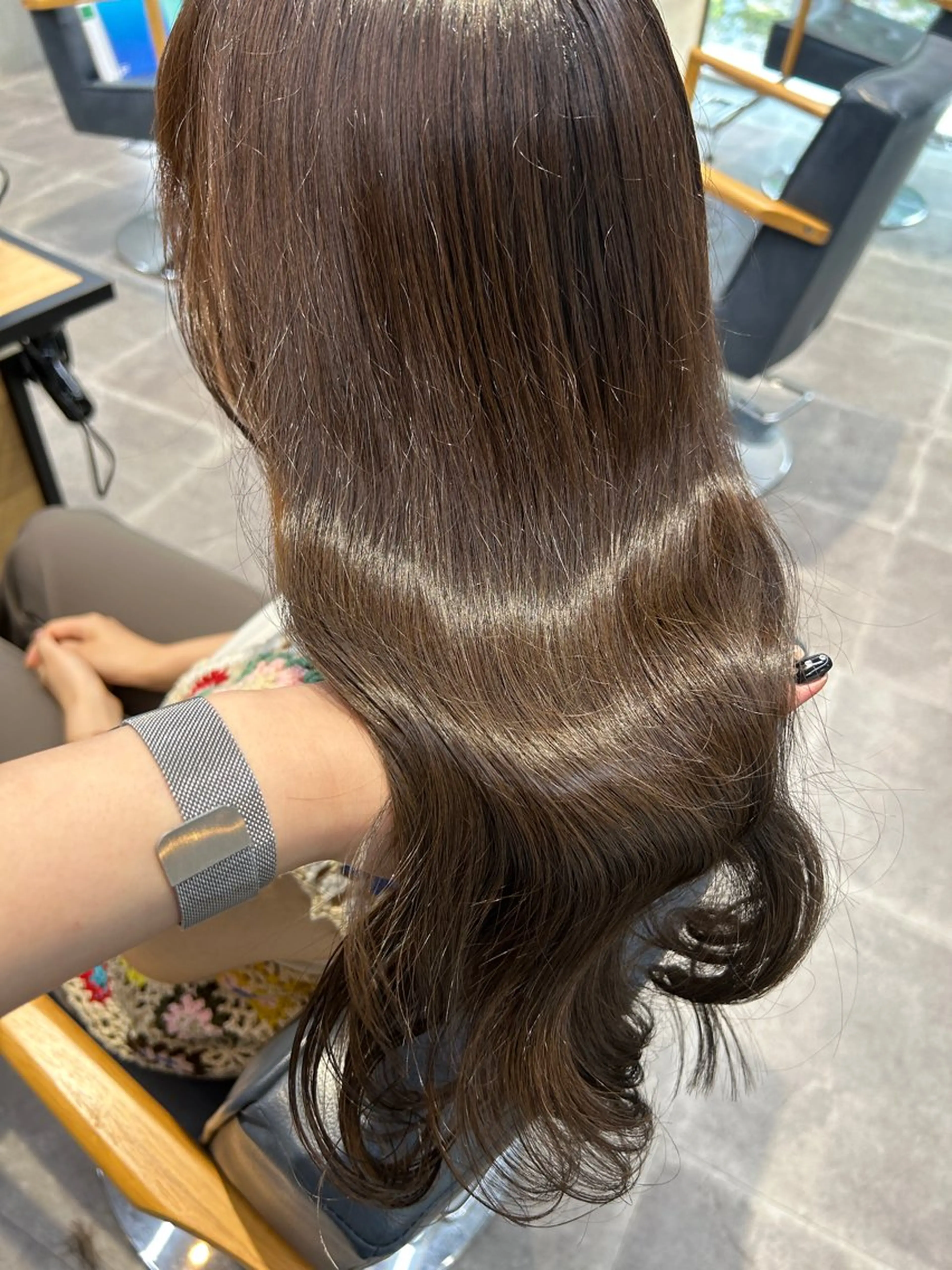 ロング カラー ヘアカラー トリートメント newi梅田🫧韓国 ヘア🫧sakiのヘアスタイル