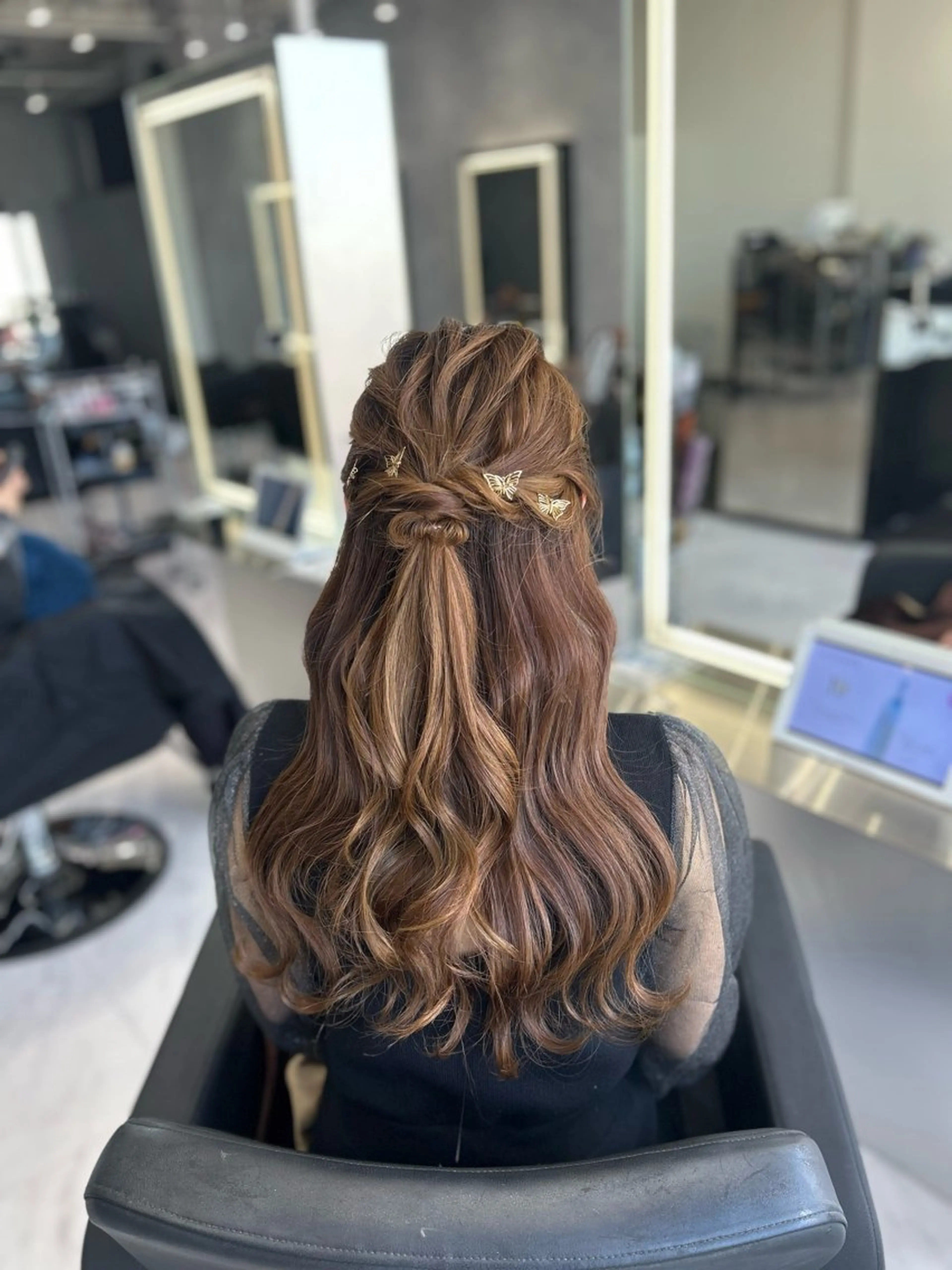 ヘアアレンジ ハーフアップ CS made by SHACHU 栄所属・森下 ゆきなのヘアスタイル