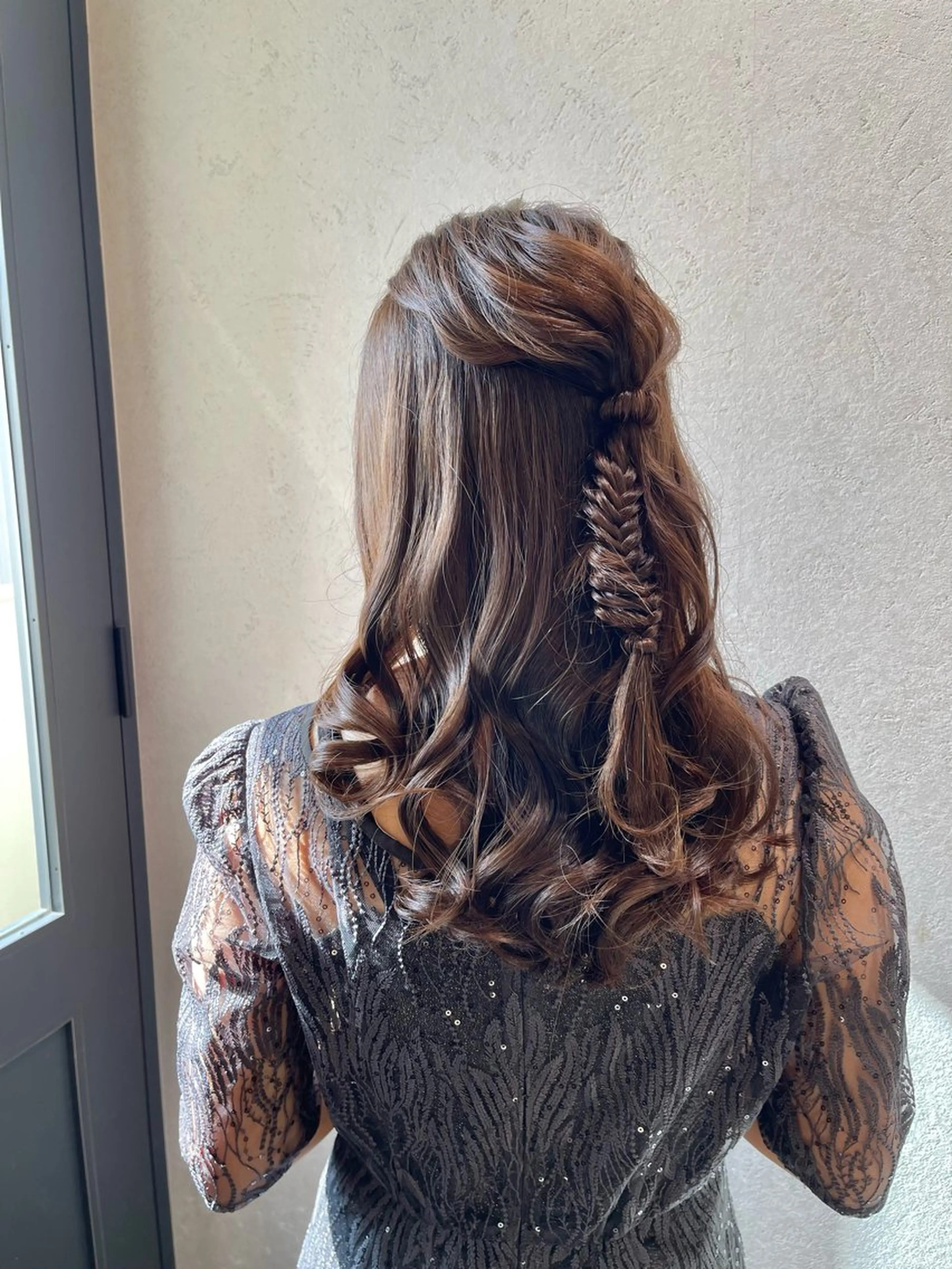 ヘアアレンジ ポニーテール 結婚式・ブライダル 卒業式のヘアスタイル ヘアセット charm《銀座》 ヘアセット/縮毛矯正のヘアスタイル