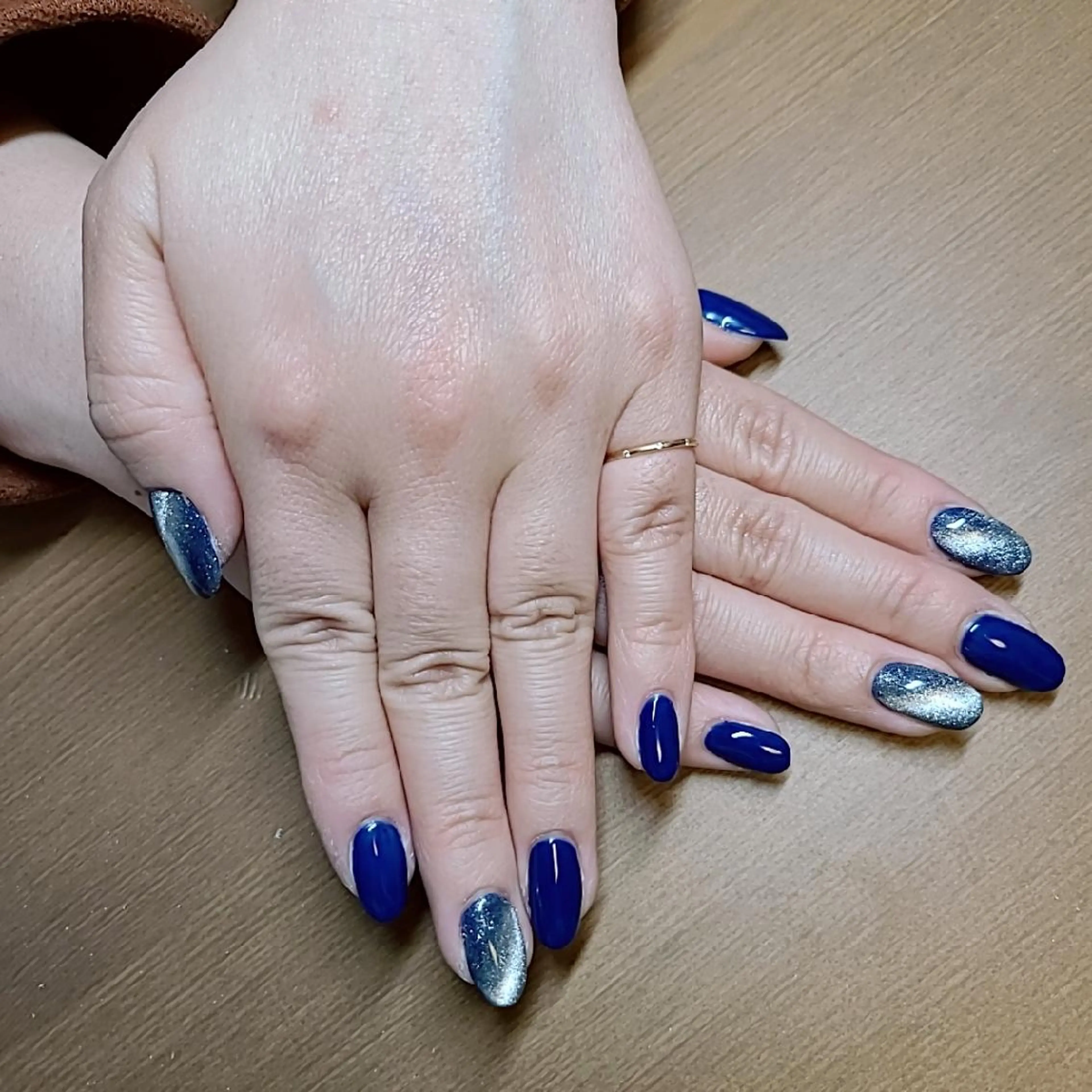 ネイル キラキラネイル マグネットネイル ワンカラーネイル セプトアカデミー まいのネイルデザイン