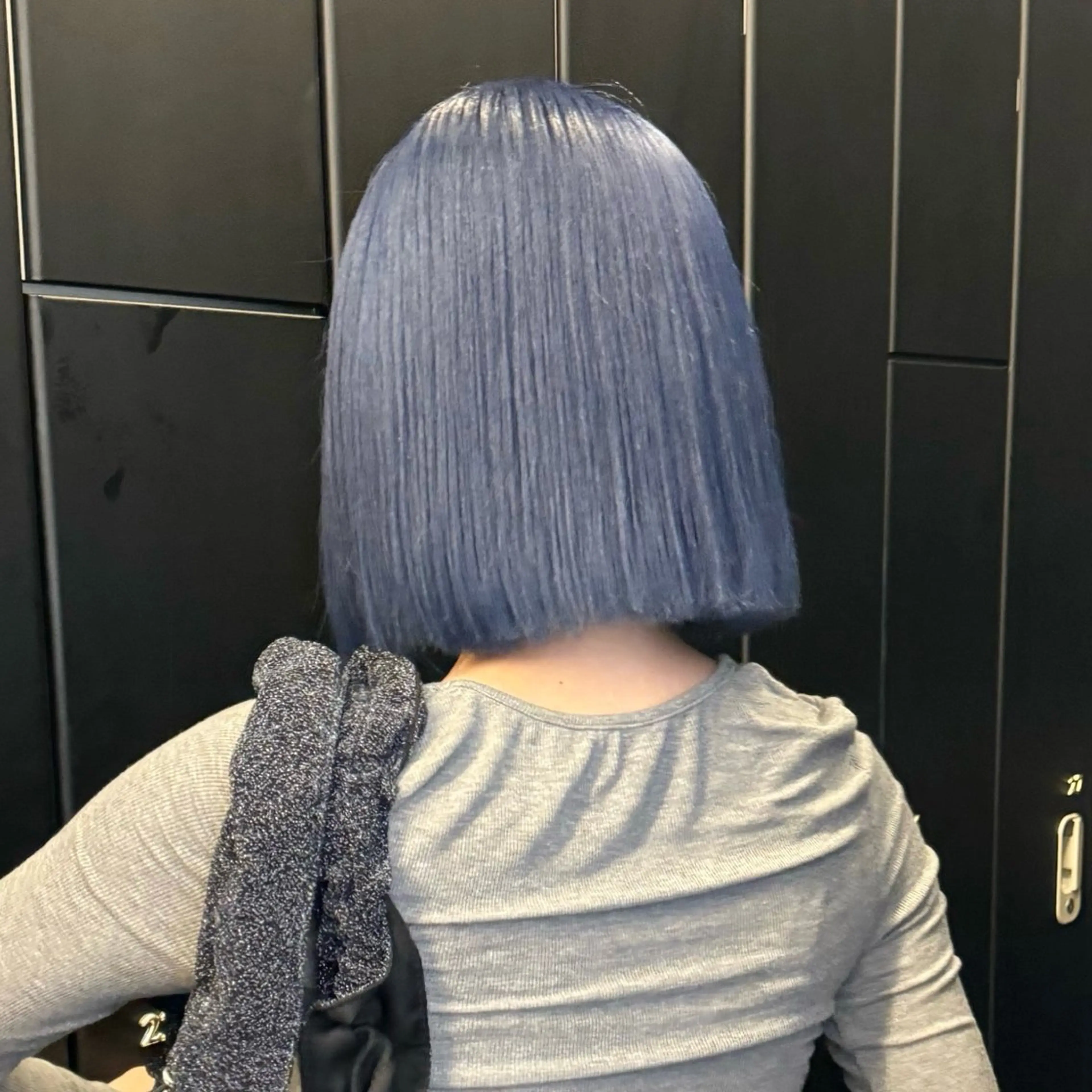 セミロング カラー ブリーチ ケアブリーチ ヘアカラー トリートメント 🌼動き×透明感🩵 ハイトーン/ナナのヘアスタイル