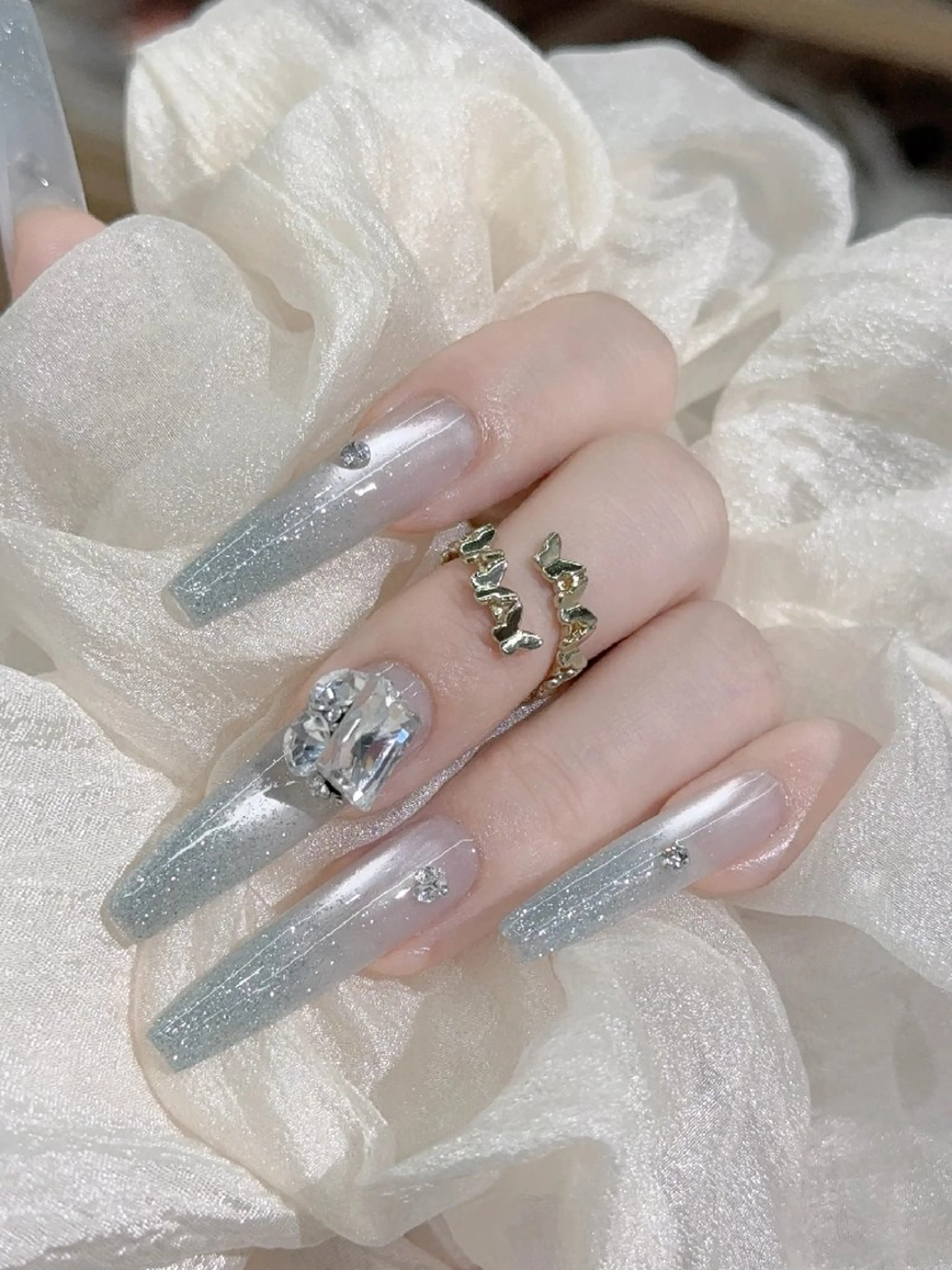 ネイル ロングネイル スカルプネイル ネイルチップ ネイリストゆか💅 長さだし、深爪矯正のネイルデザイン