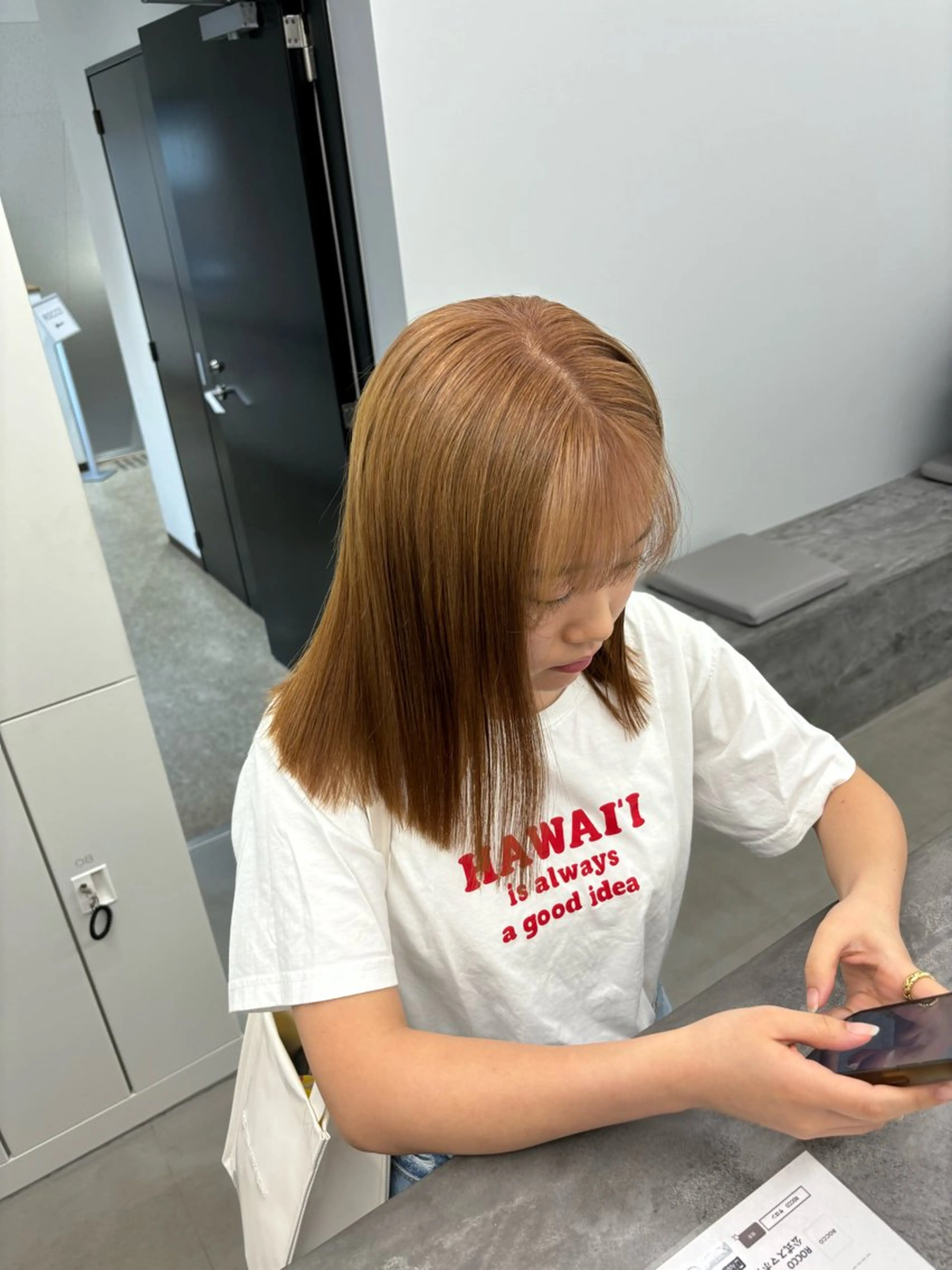 ロング ヘアカラー ROCCO3rd / りんなのヘアスタイル