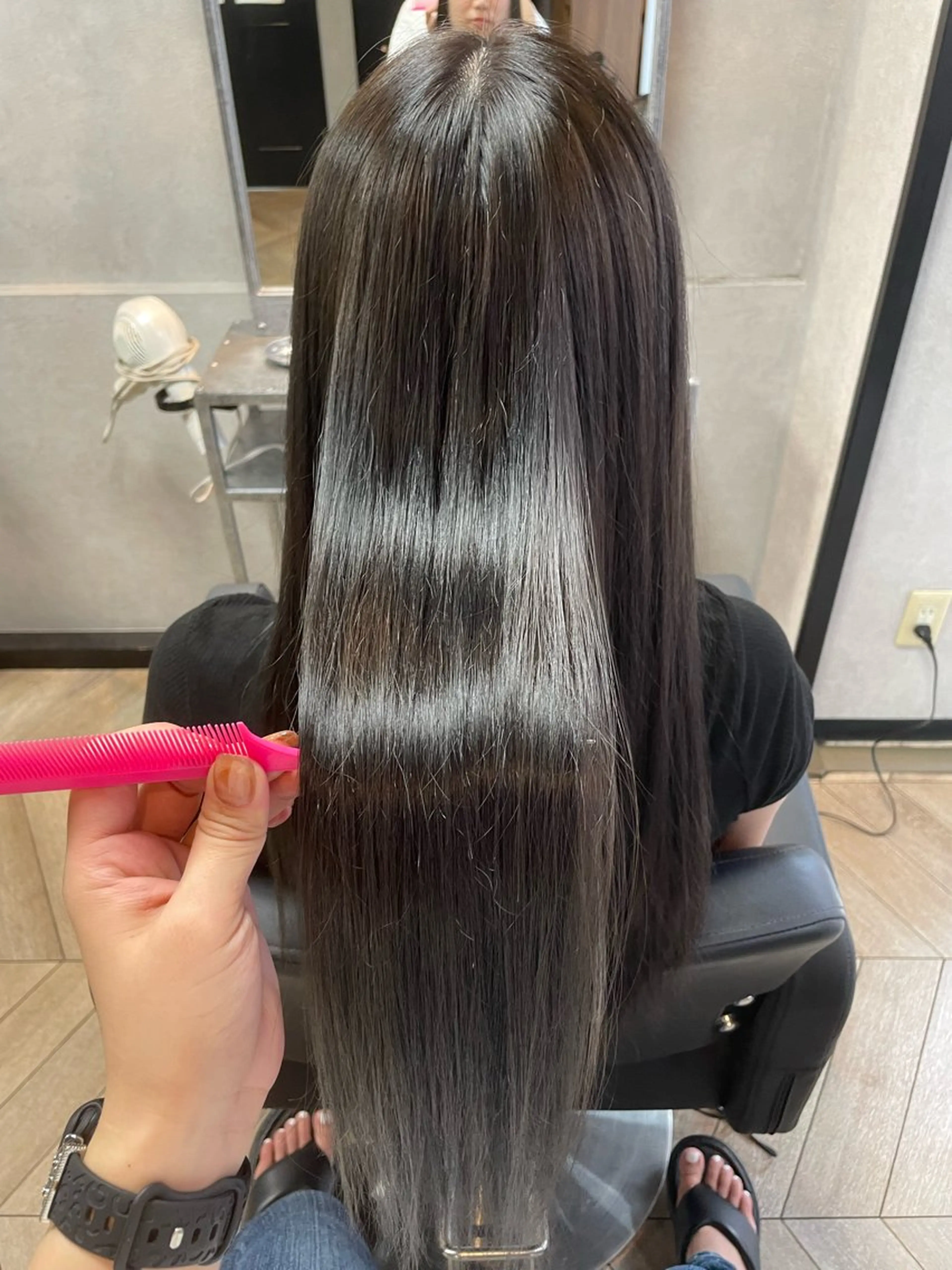 ロング トリートメント est MIRAIのヘアスタイル