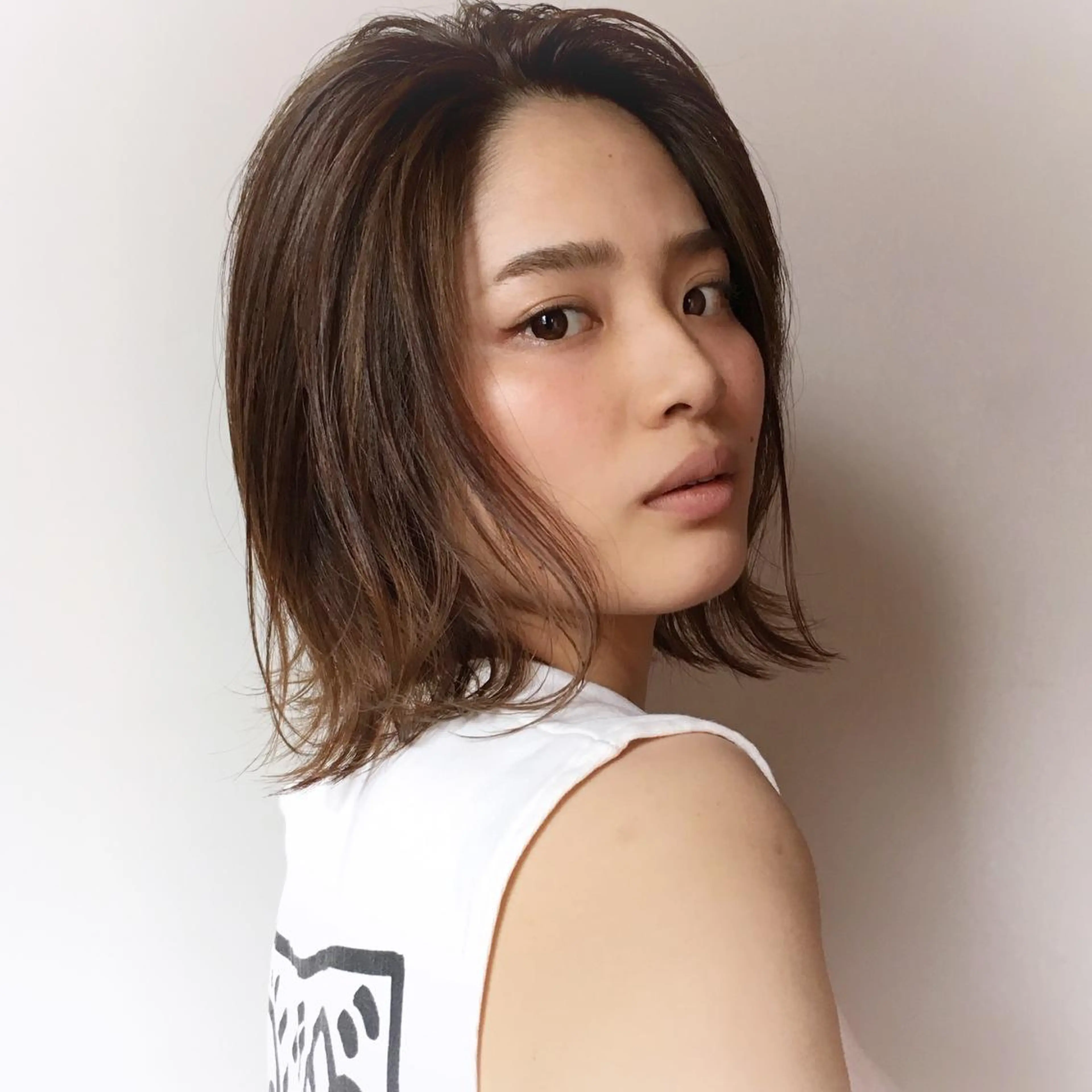 ショート カラー ハイライトカラー ボブ ハイライト 薬院:今泉/上川美幸 大人ヘア/暗髪カラーのヘアスタイル