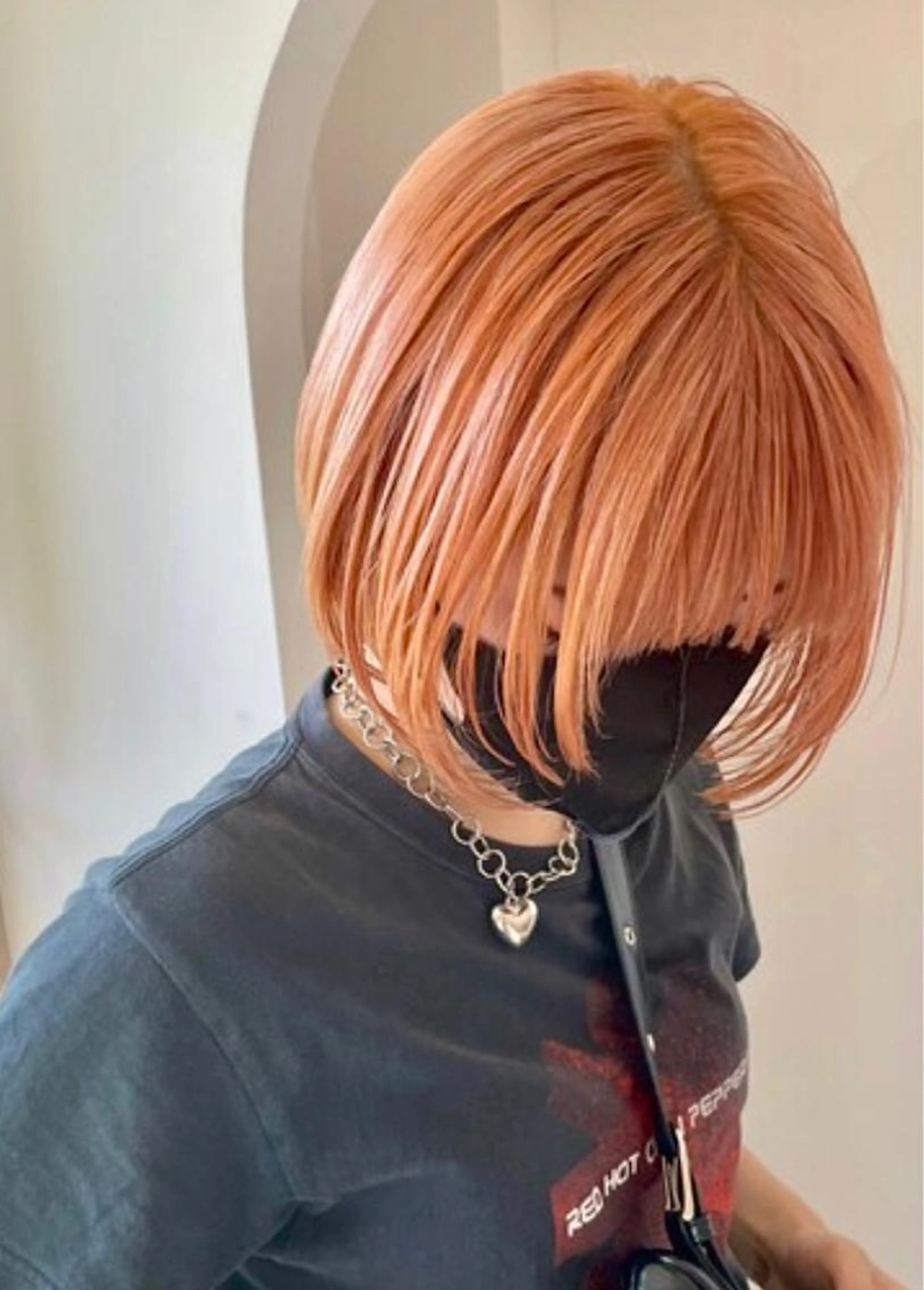 【✨ミニモ限定価格クーポン✨】ケアブリーチ1回＋ヘアカラー、トリートメントの写真