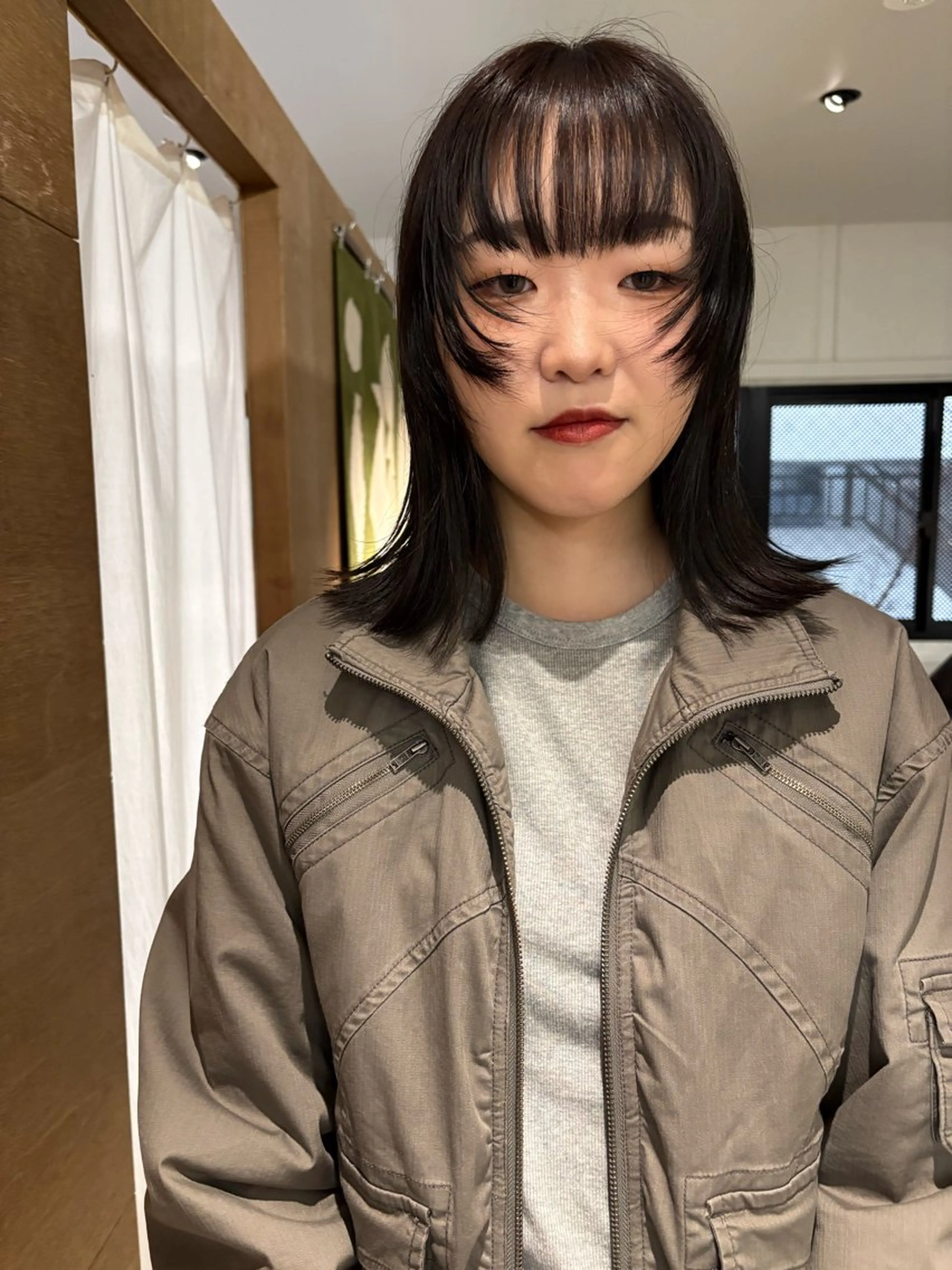 ミディアム カラー カット ヘアカラー yuria /ボブ/ レイヤー/三宮のヘアスタイル