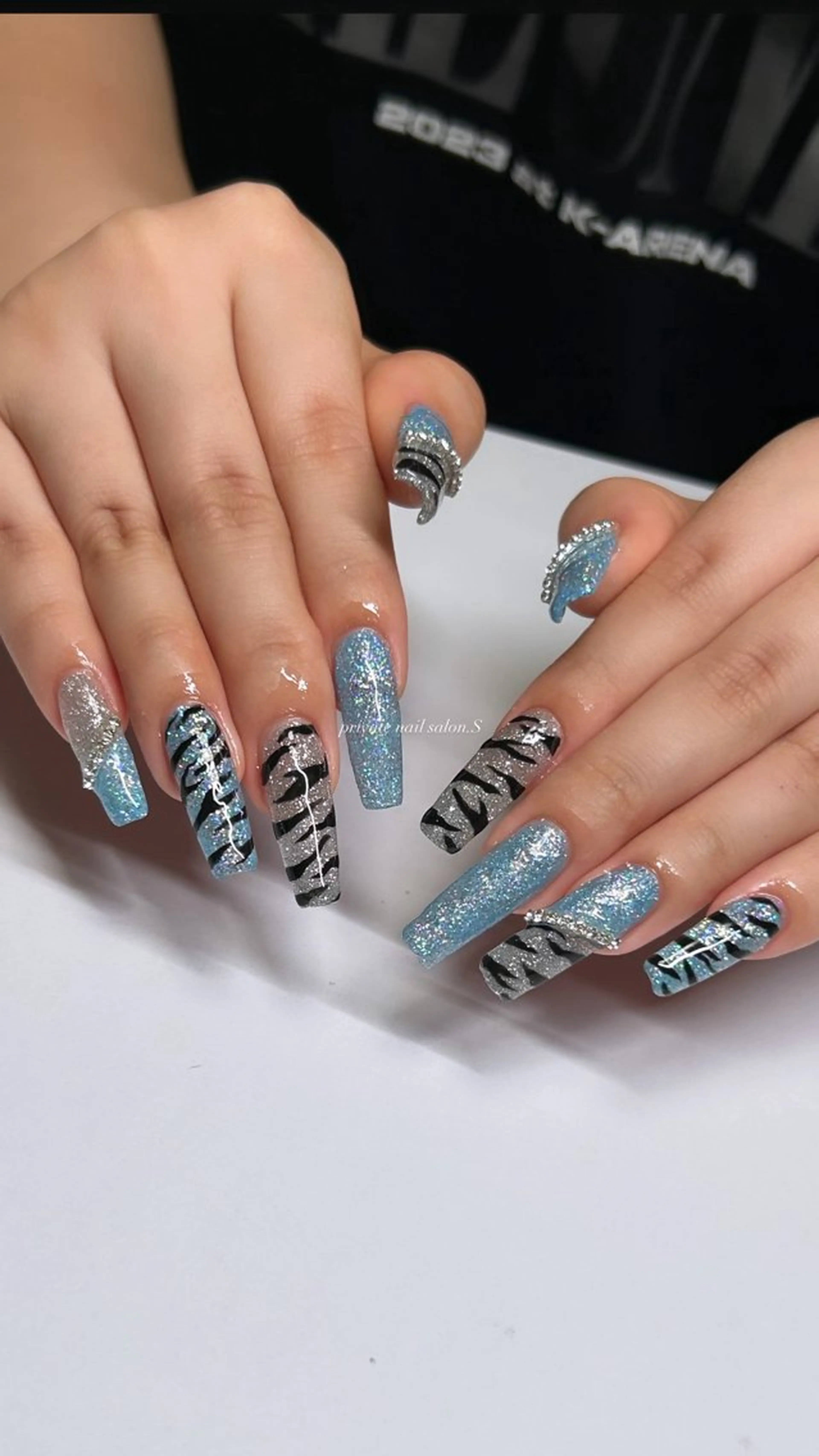 ネイル ハンドネイル 関山 志乃のネイルデザイン