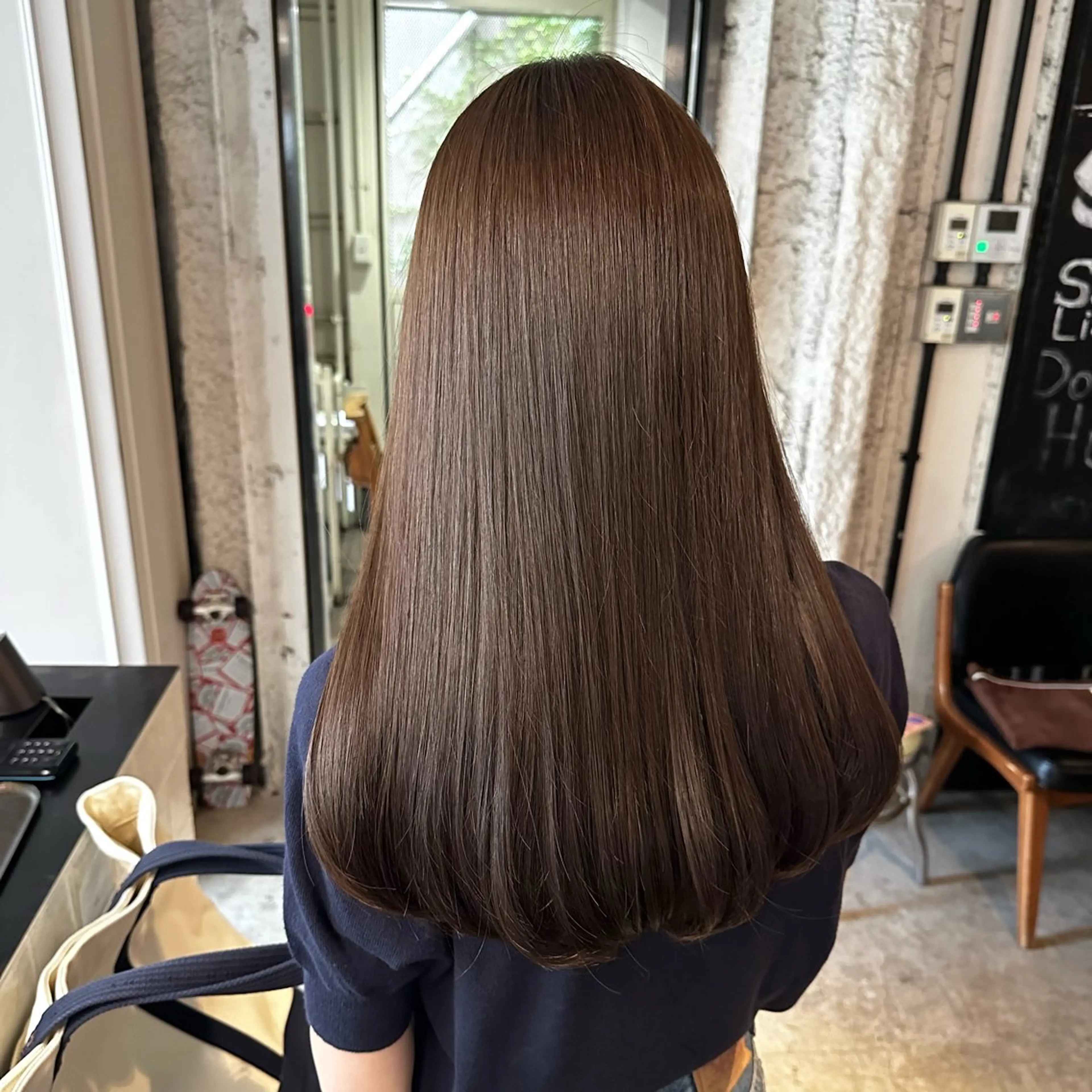 セミロング 顔まわりレイヤー 韓国風ヘア レイヤーカット ローレイヤー 縮毛矯正 Masena所属・【必ず似合わせます】 川口航平のヘアスタイル