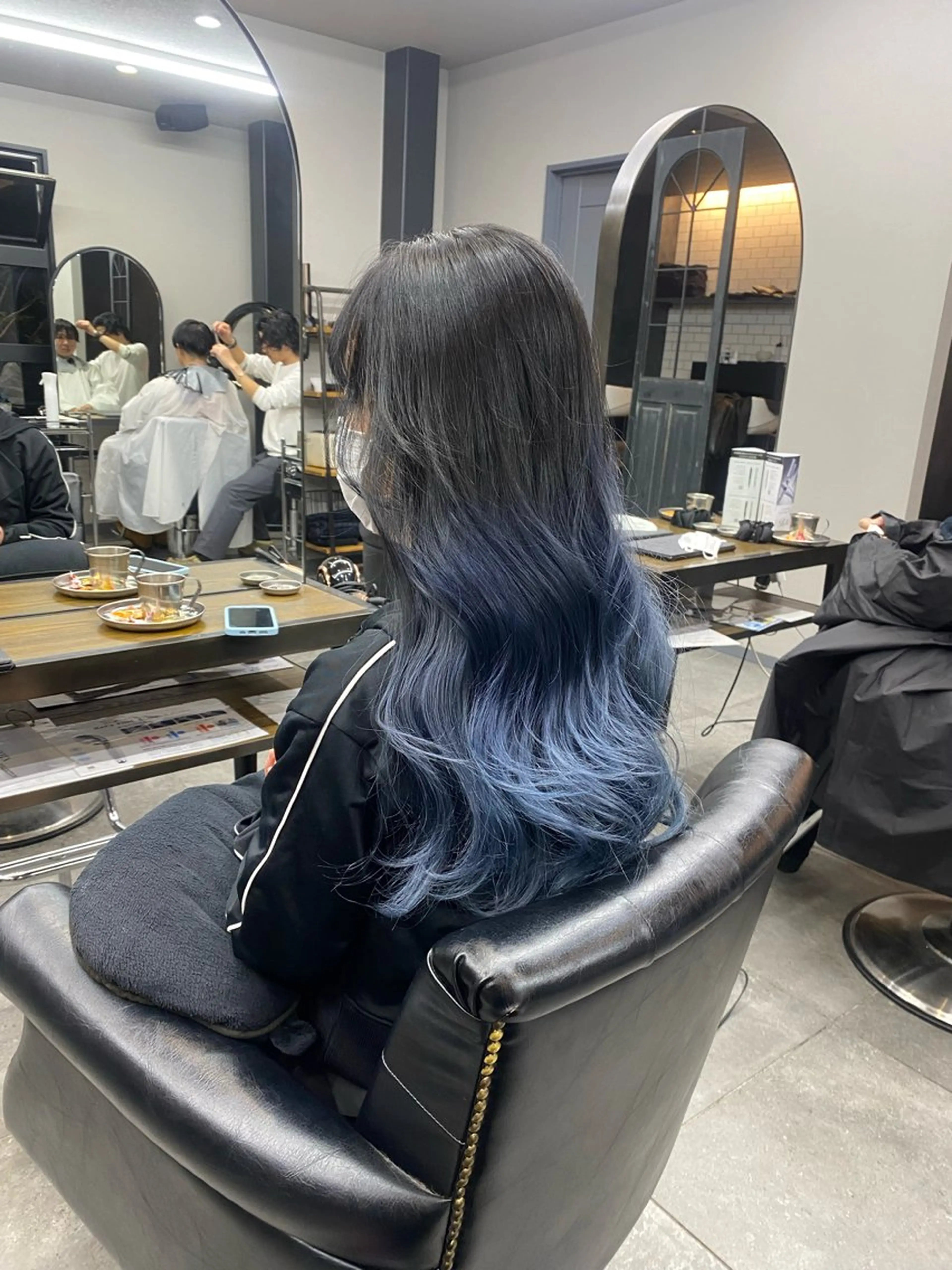 ロング maco 艶感ハイトーン🦋のヘアスタイル