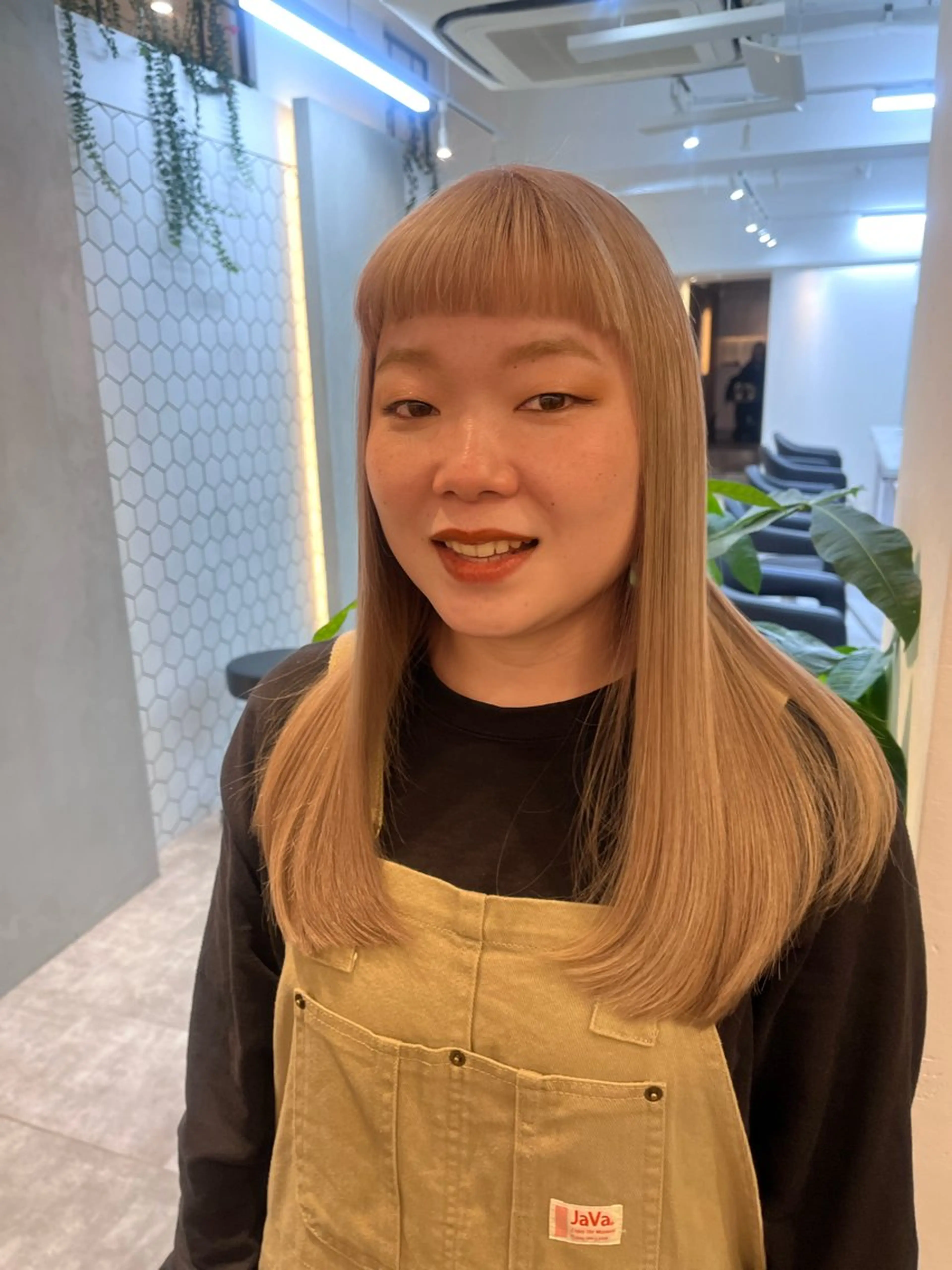 ロング カラー ヘアカラー トリートメント Viot 銀座 樋口 桃佳のヘアスタイル