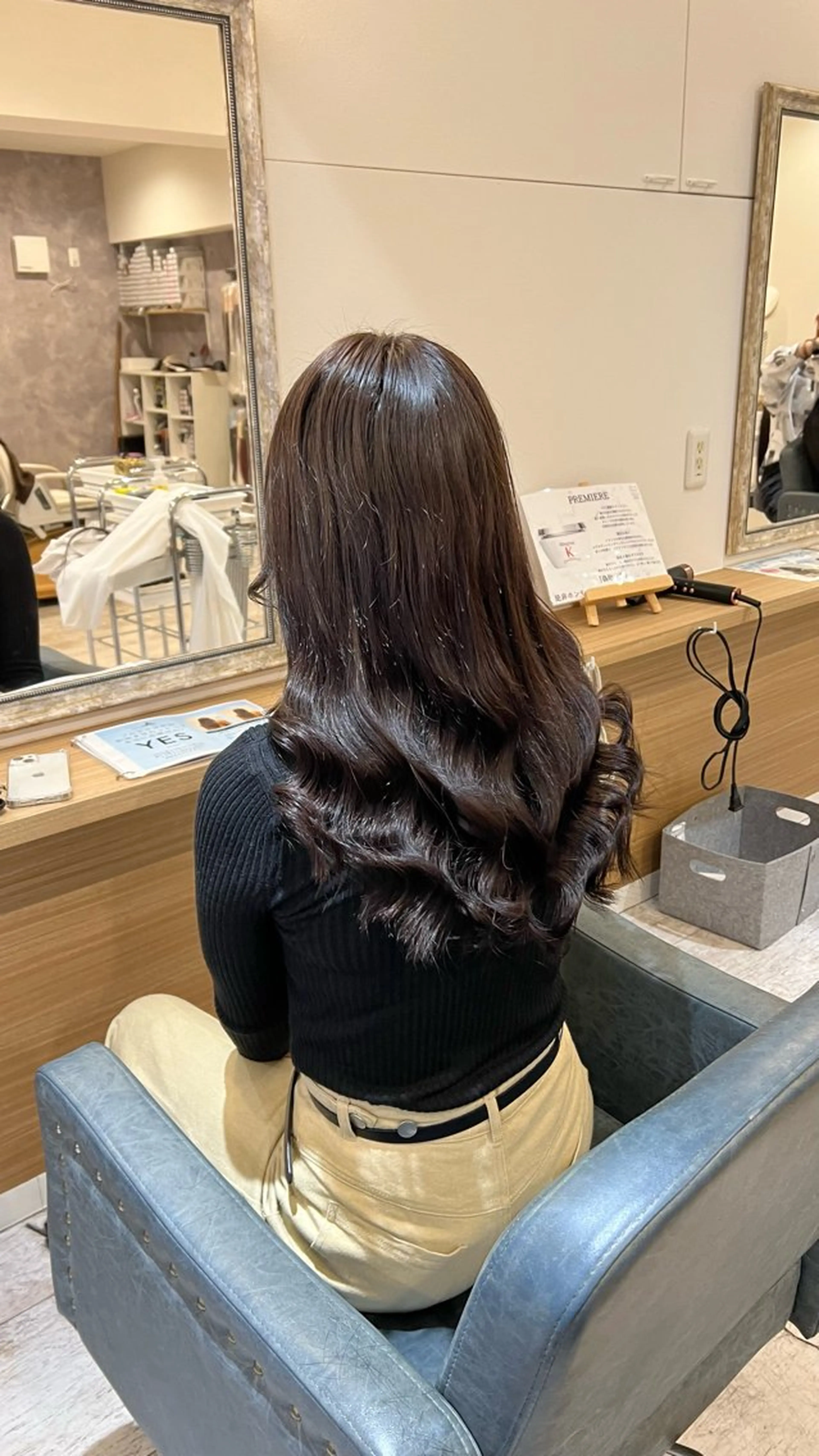 ロング エクステ 髪質改善 カット ヘアカラー トリートメント エクステ マテリアル 中央駅店のヘアスタイル