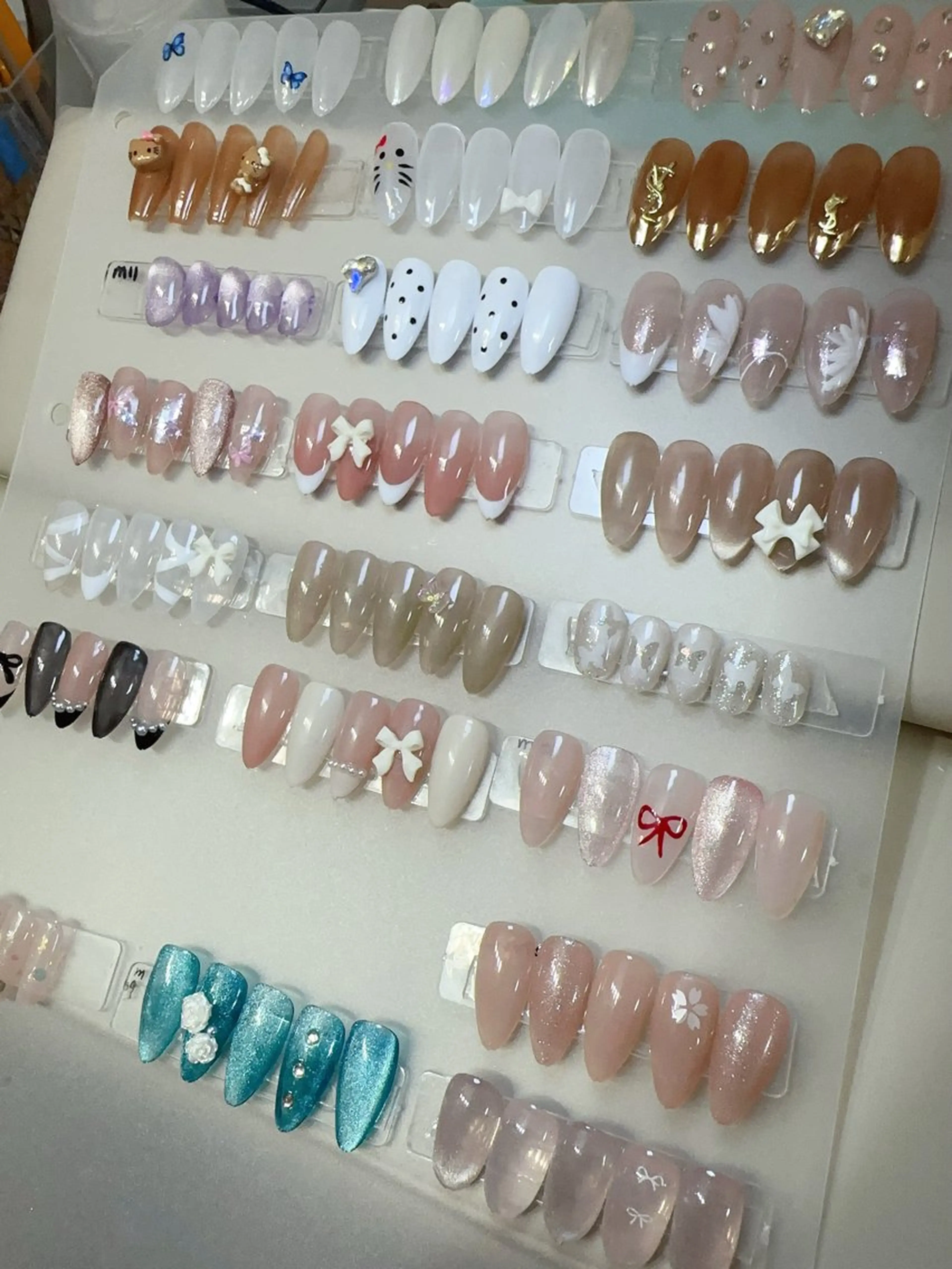 A定額コース☆1番人気！シンプルデザイン、オフィスネイル　新規&5週間以内に在来店でオフ無料になります。の写真