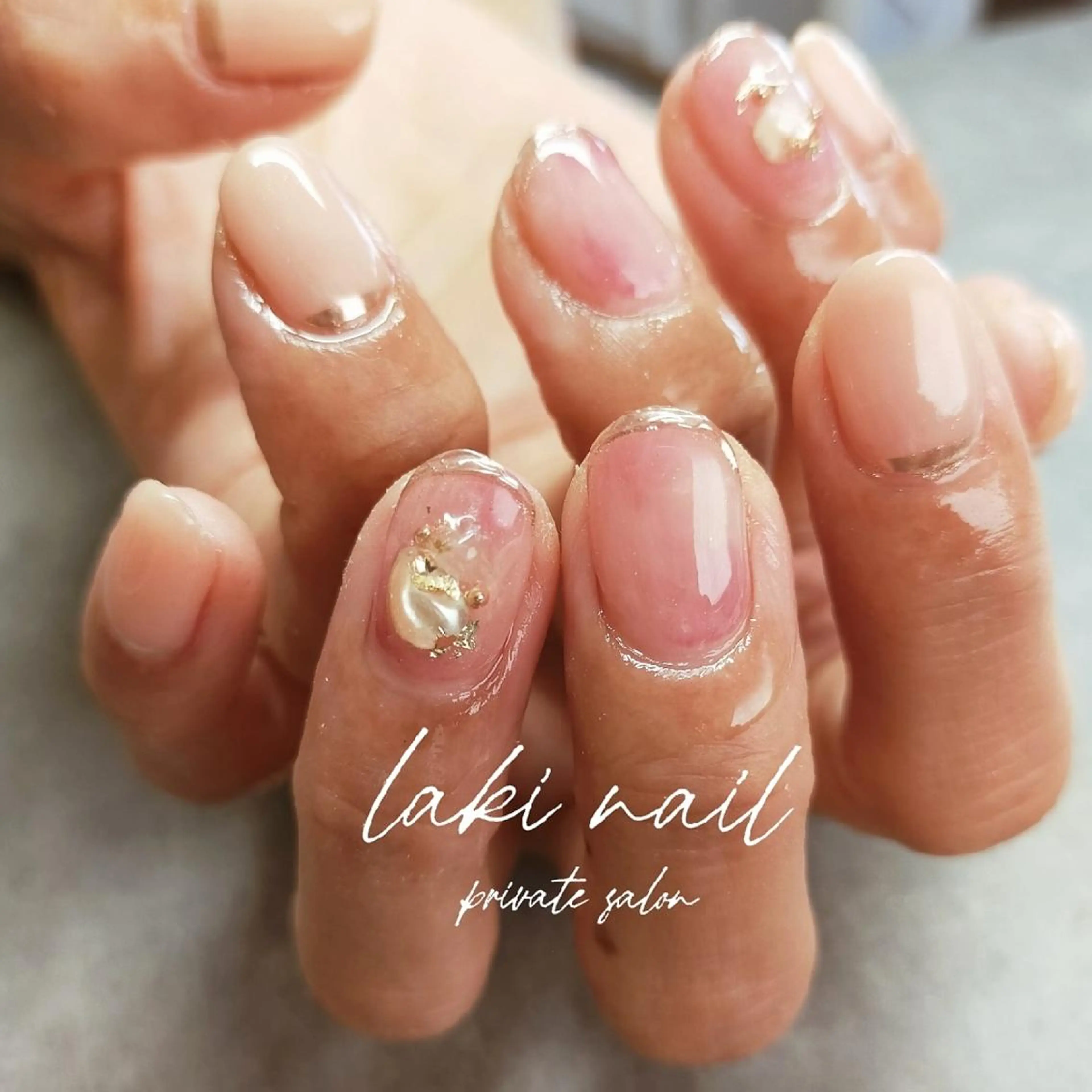 ネイル フレンチネイル ミラーネイル ニュアンスネイル 冬ネイル by lakiのネイルデザイン