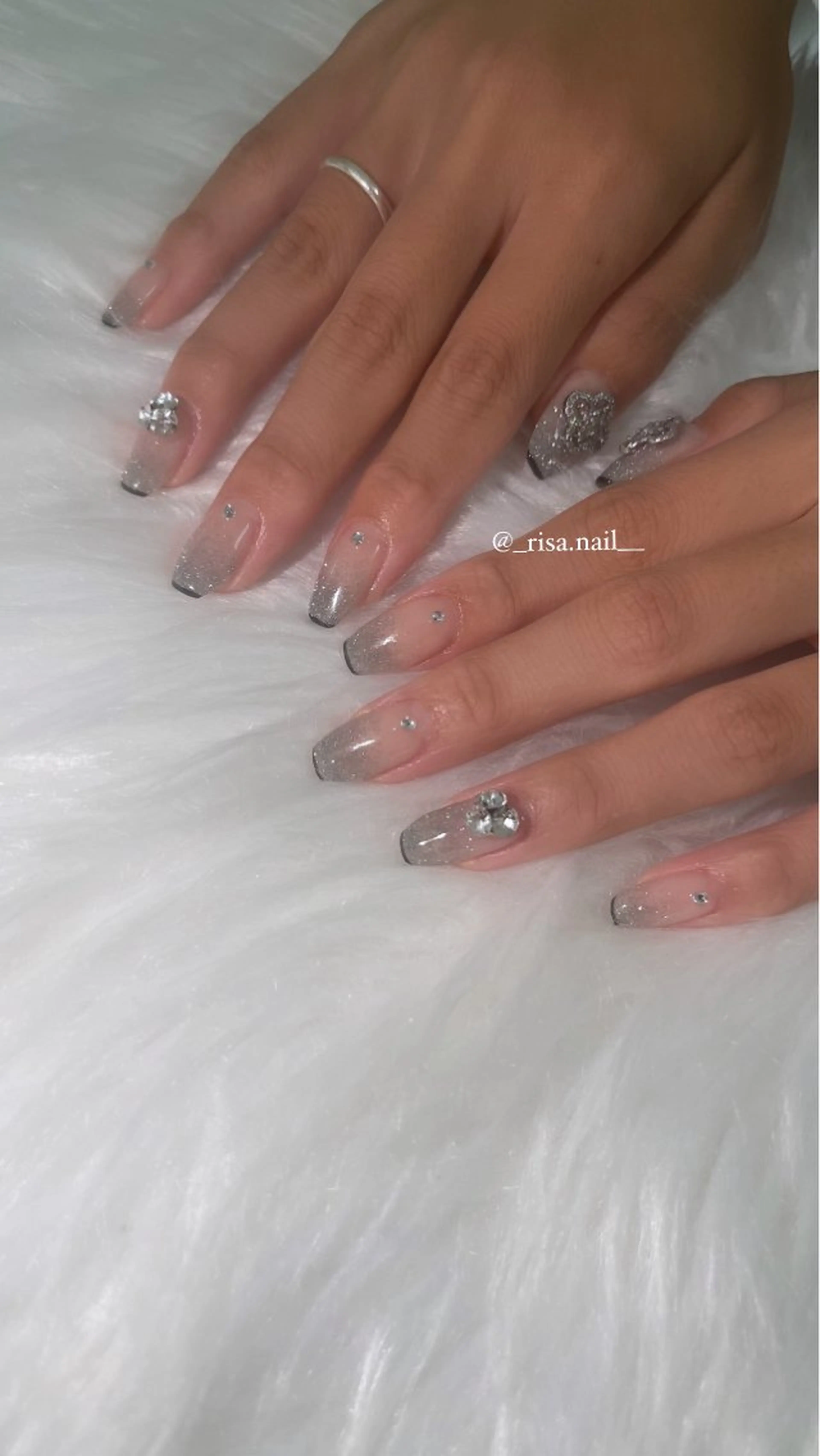 ネイル 🅁nail🪞✨ risa🎀のネイルデザイン