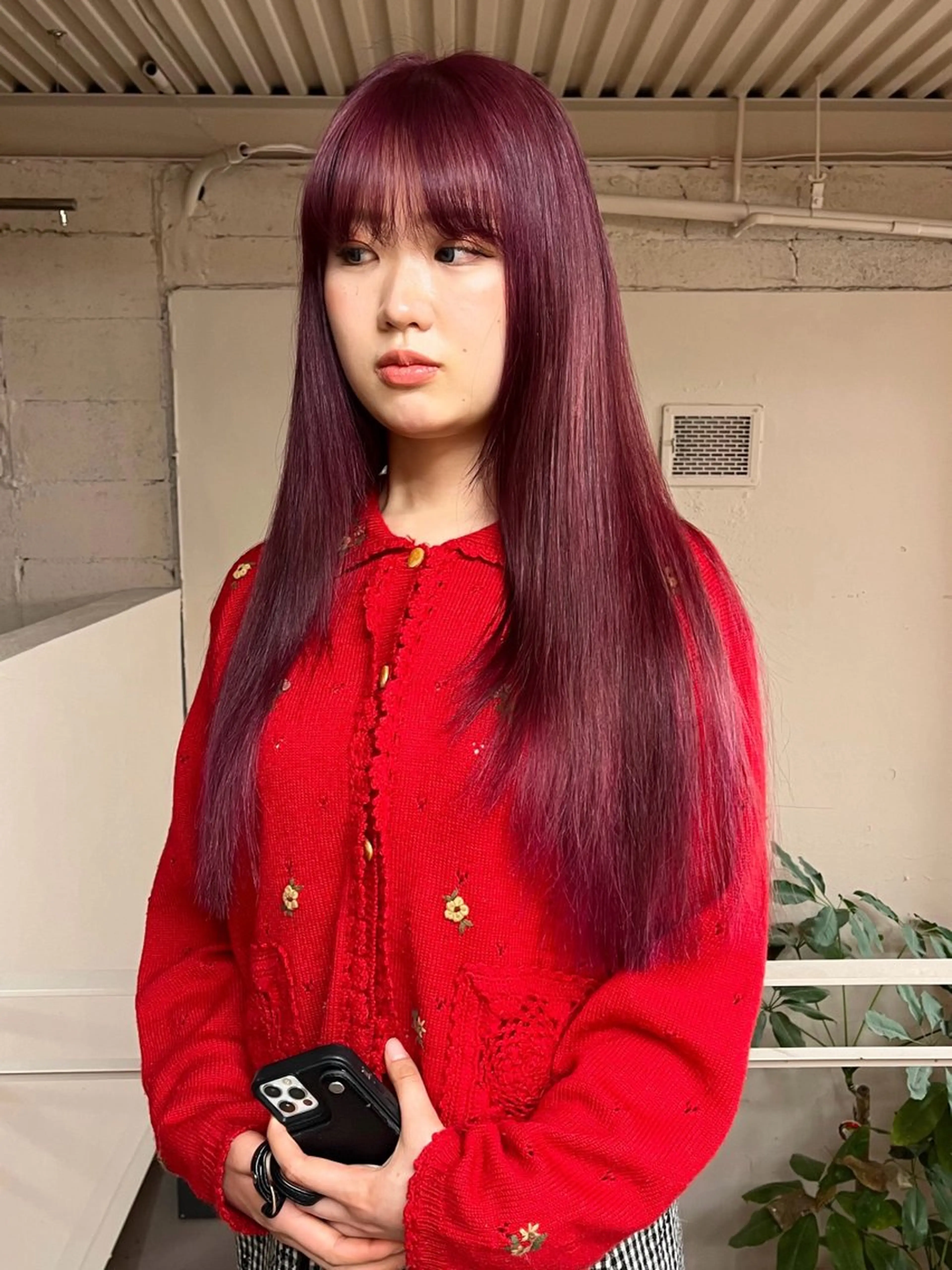 ロング カラー ブリーチ レッドカラー カット ヘアカラー トリートメント iru所属・レイヤーカット/ ハイトーン/mikiのヘアスタイル