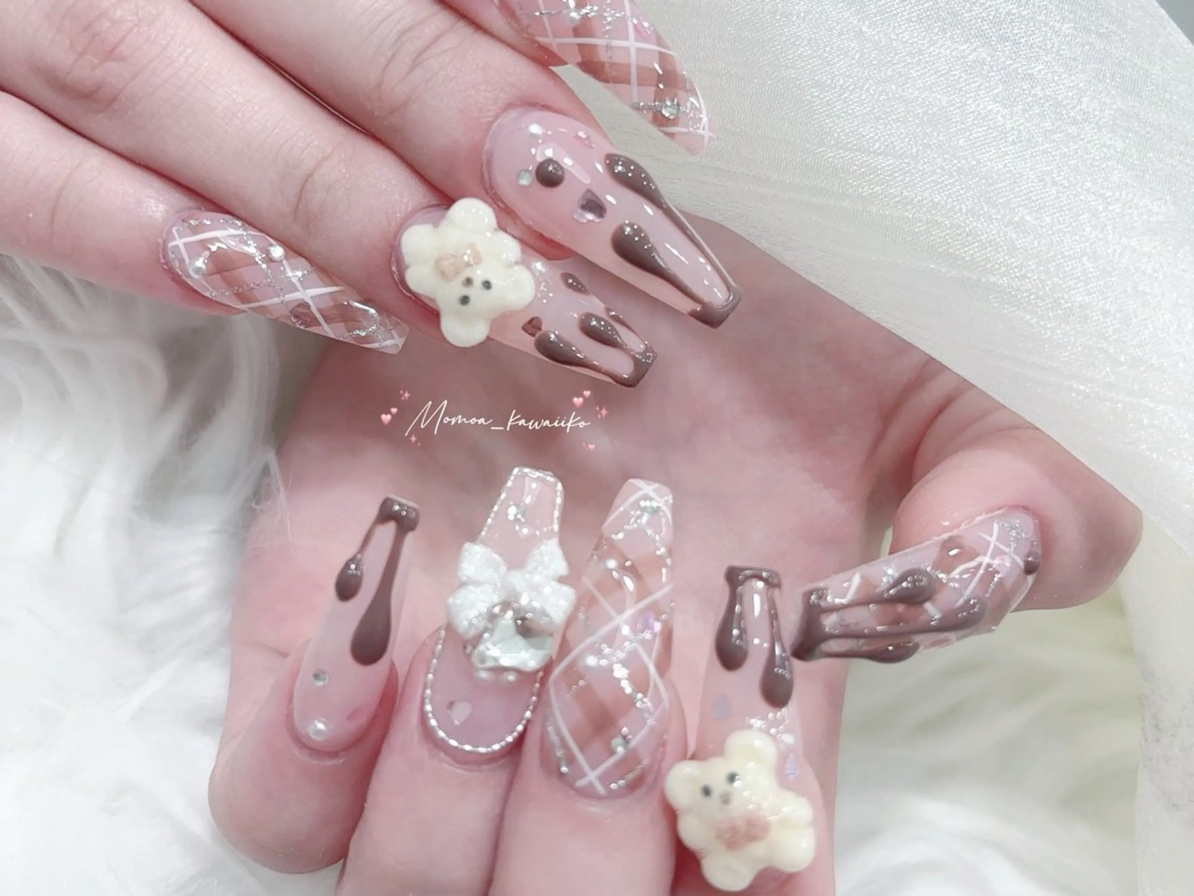 ネイル 成人式 マグネットネイル 大理石ネイル(マーブル) リボン 夏ネイル ハンドネイル MoMoA Nail ネイル長さ出し専門店のネイルデザイン