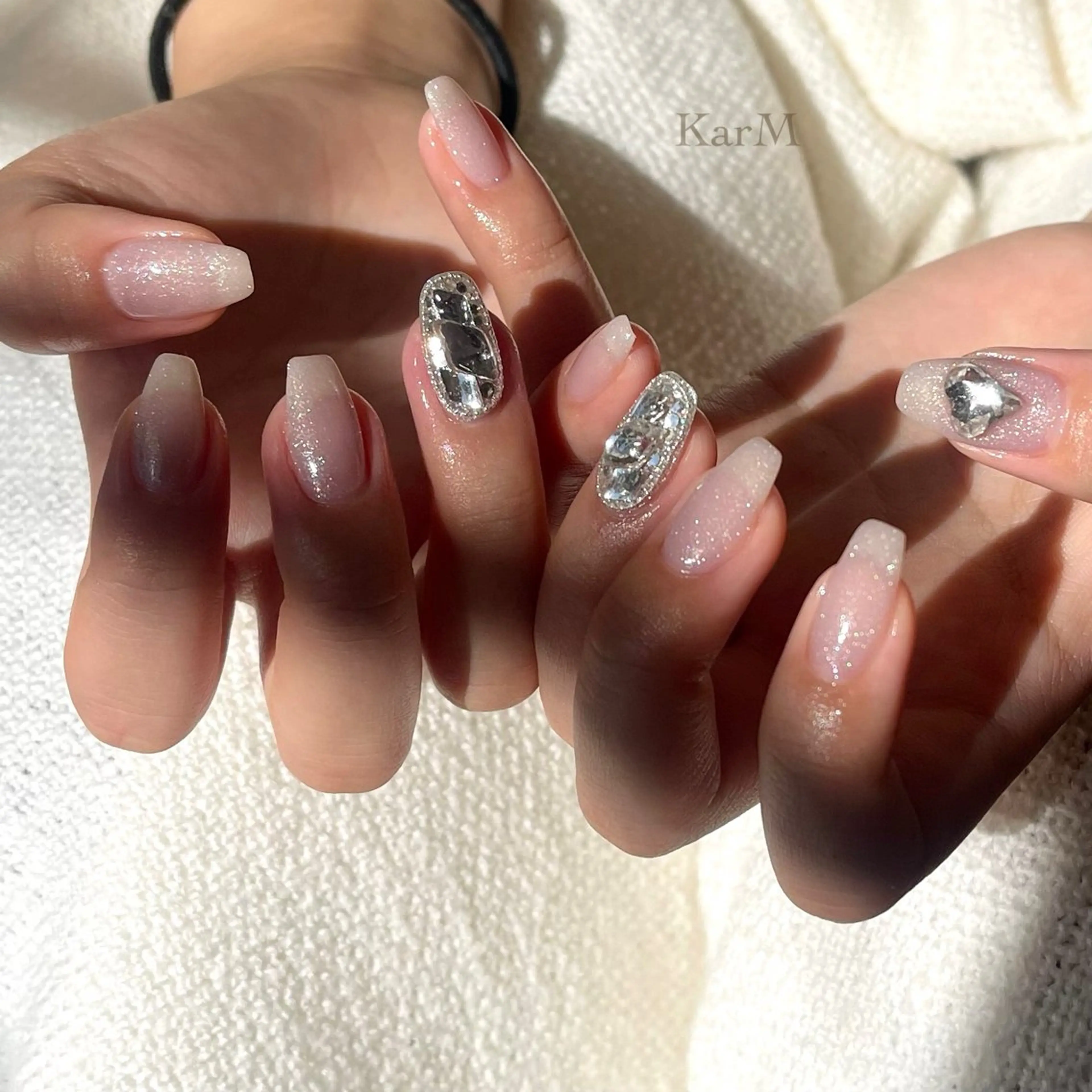 ネイル オーロラネイル チークネイル フラッシュネイル フレンチネイル グラデーション ハンドネイル ogino karinのネイルデザイン