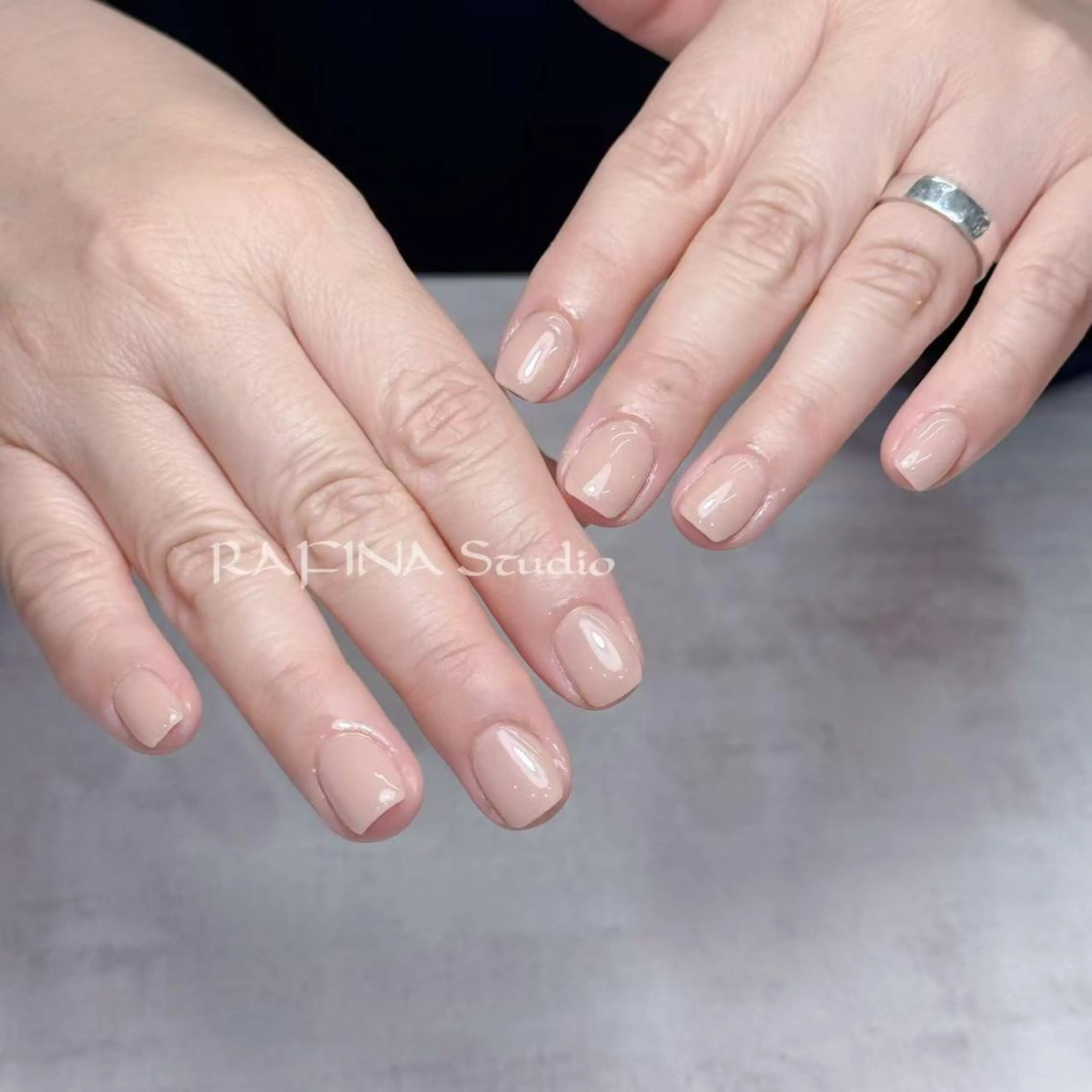 ネイル 桃香 Minaのネイルデザイン