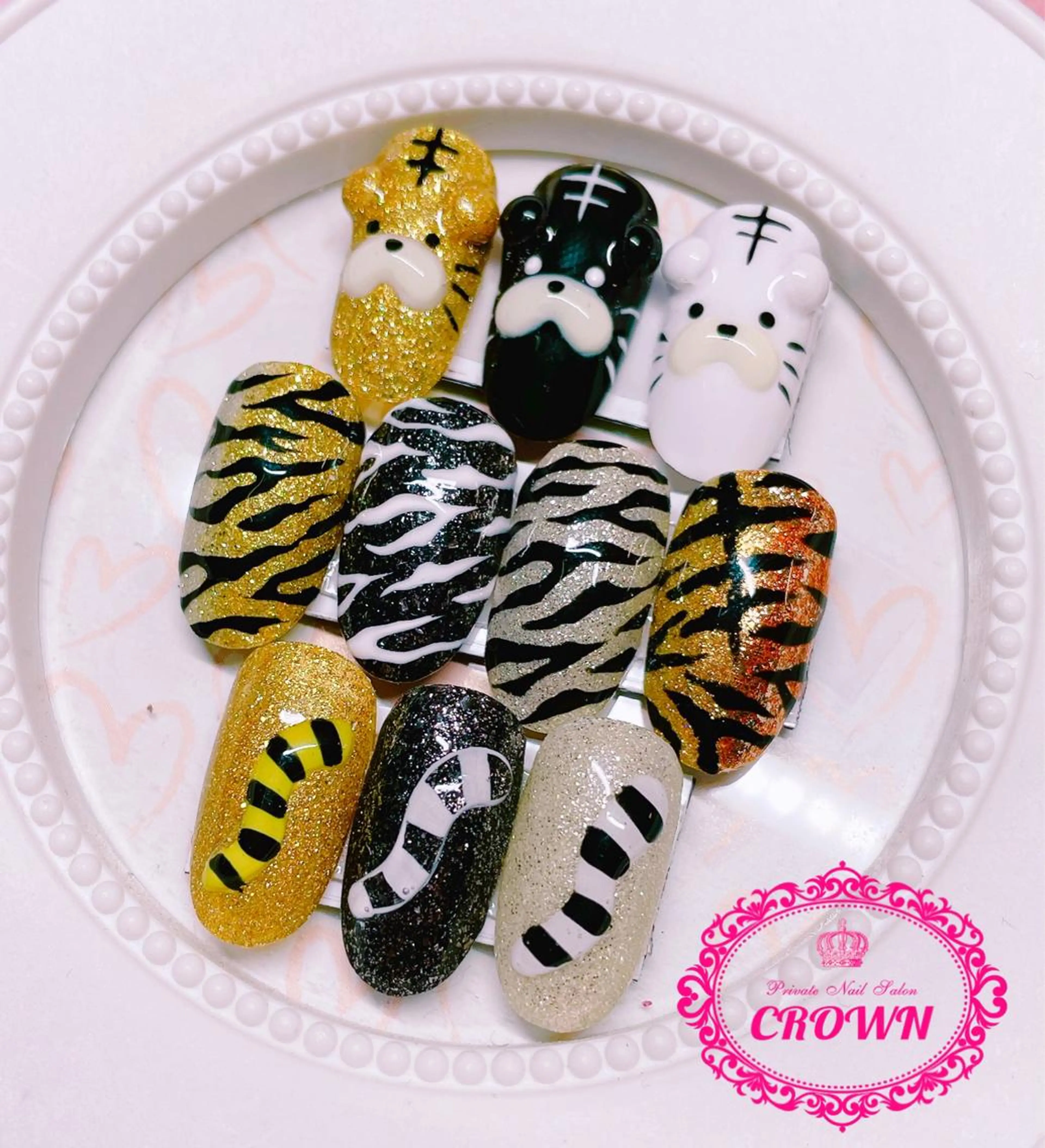 ネイル CROWN プライベートサロンのネイルデザイン