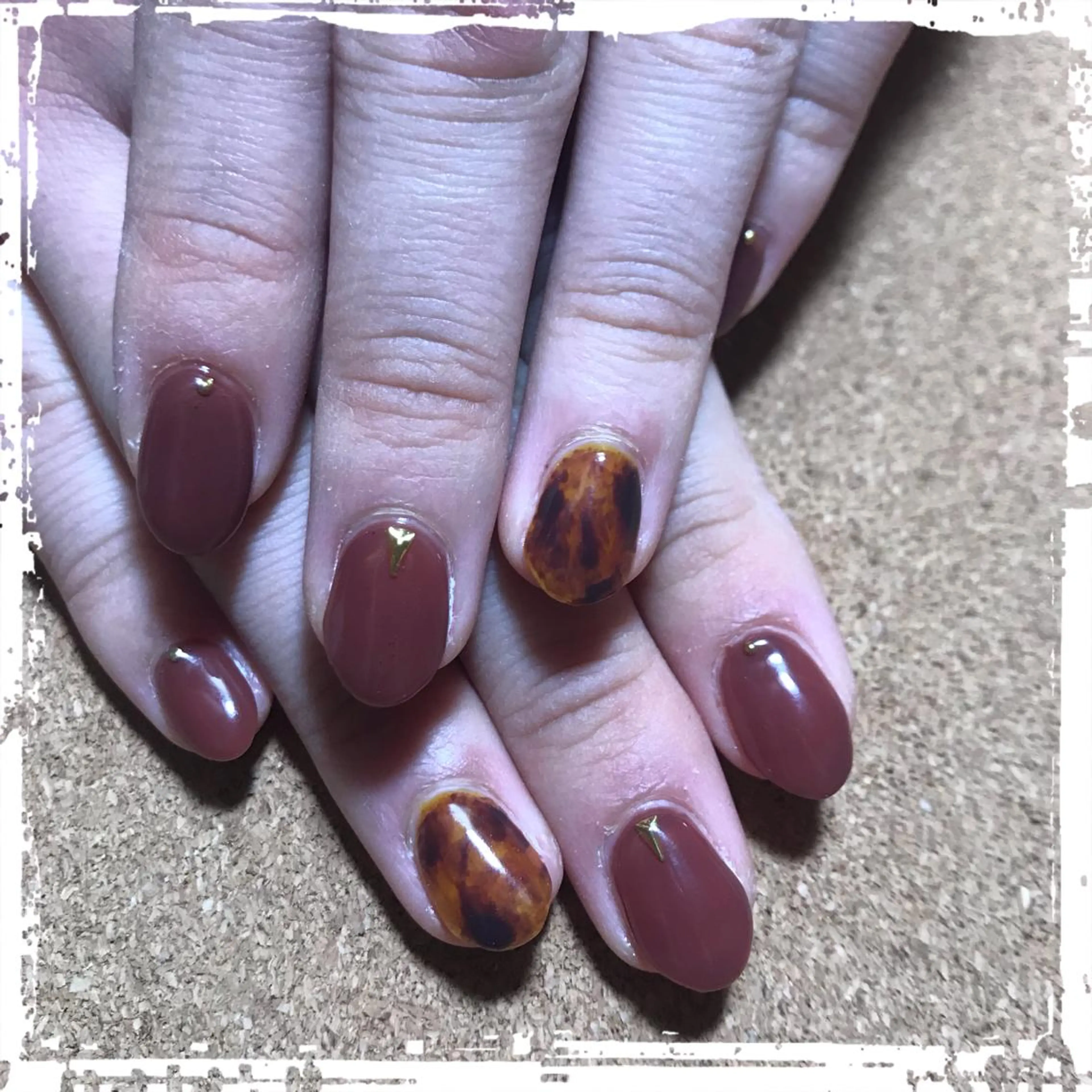 ネイル ECLAT エクラ所属・寺山 千鶴のネイルデザイン