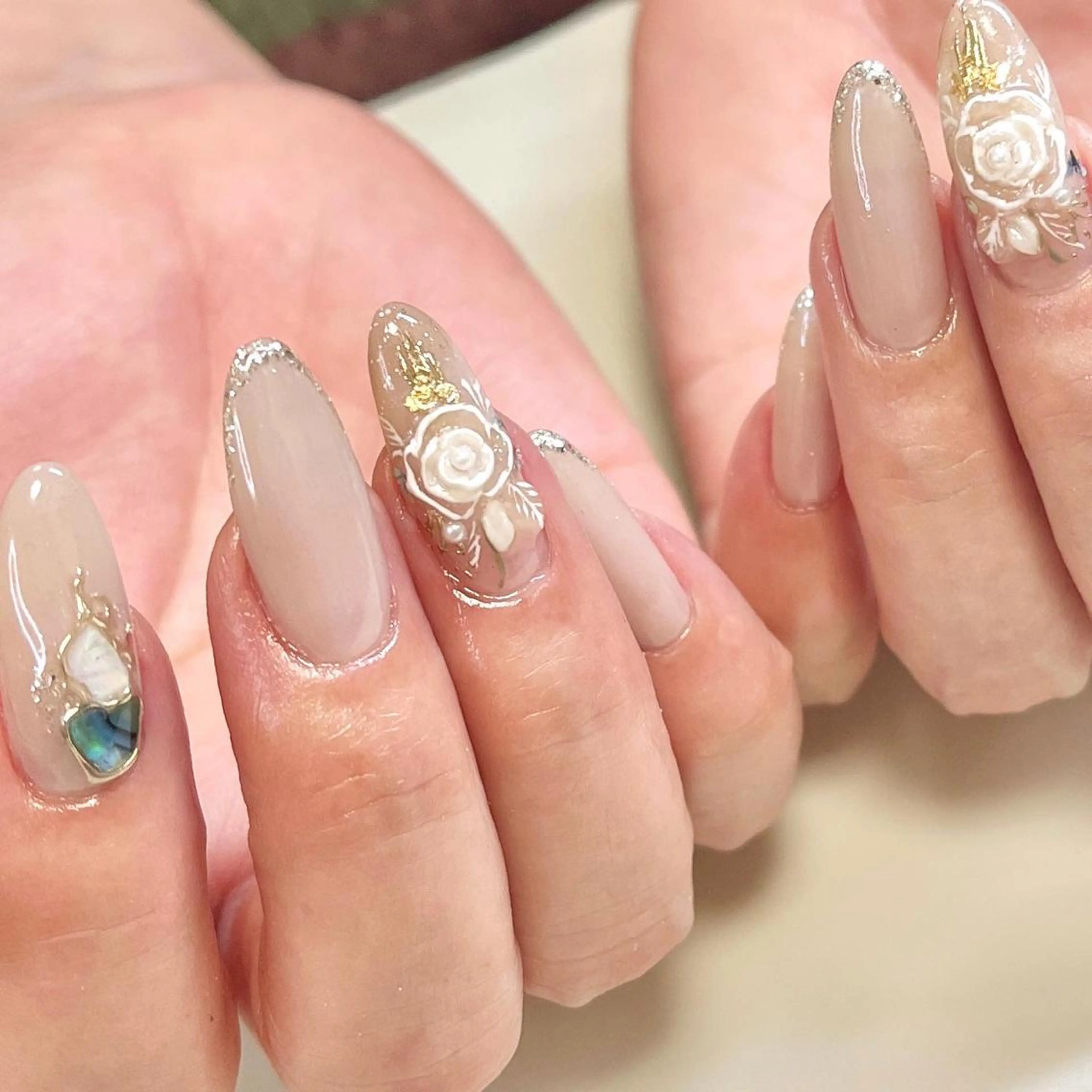 ネイル ゴージャス 持ち込み ハンドネイル Nail Rinonのネイルデザイン