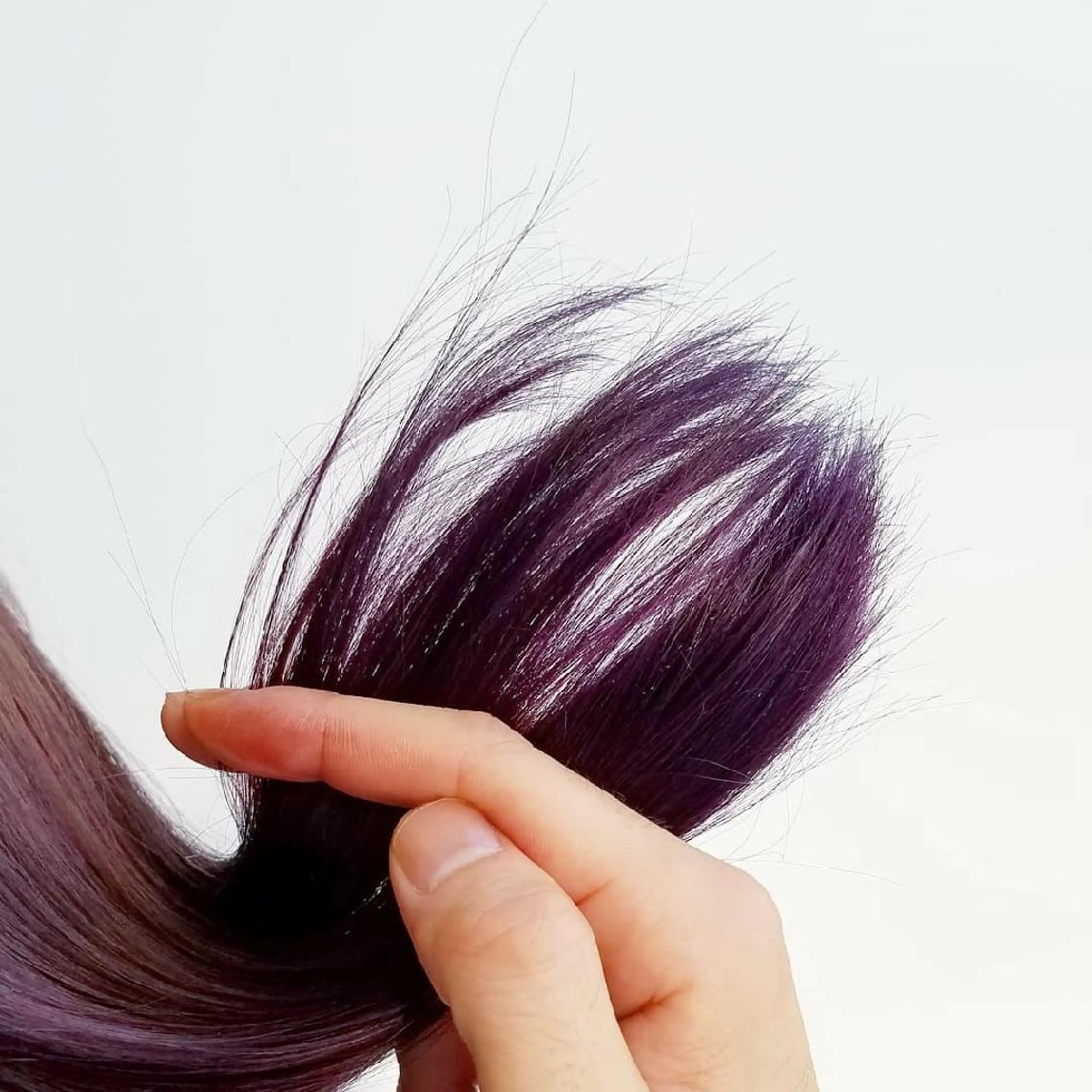 セミロング パーマ カラー iplus✴ まつげ、眉毛、耳つぼのマツエク・マツパデザイン