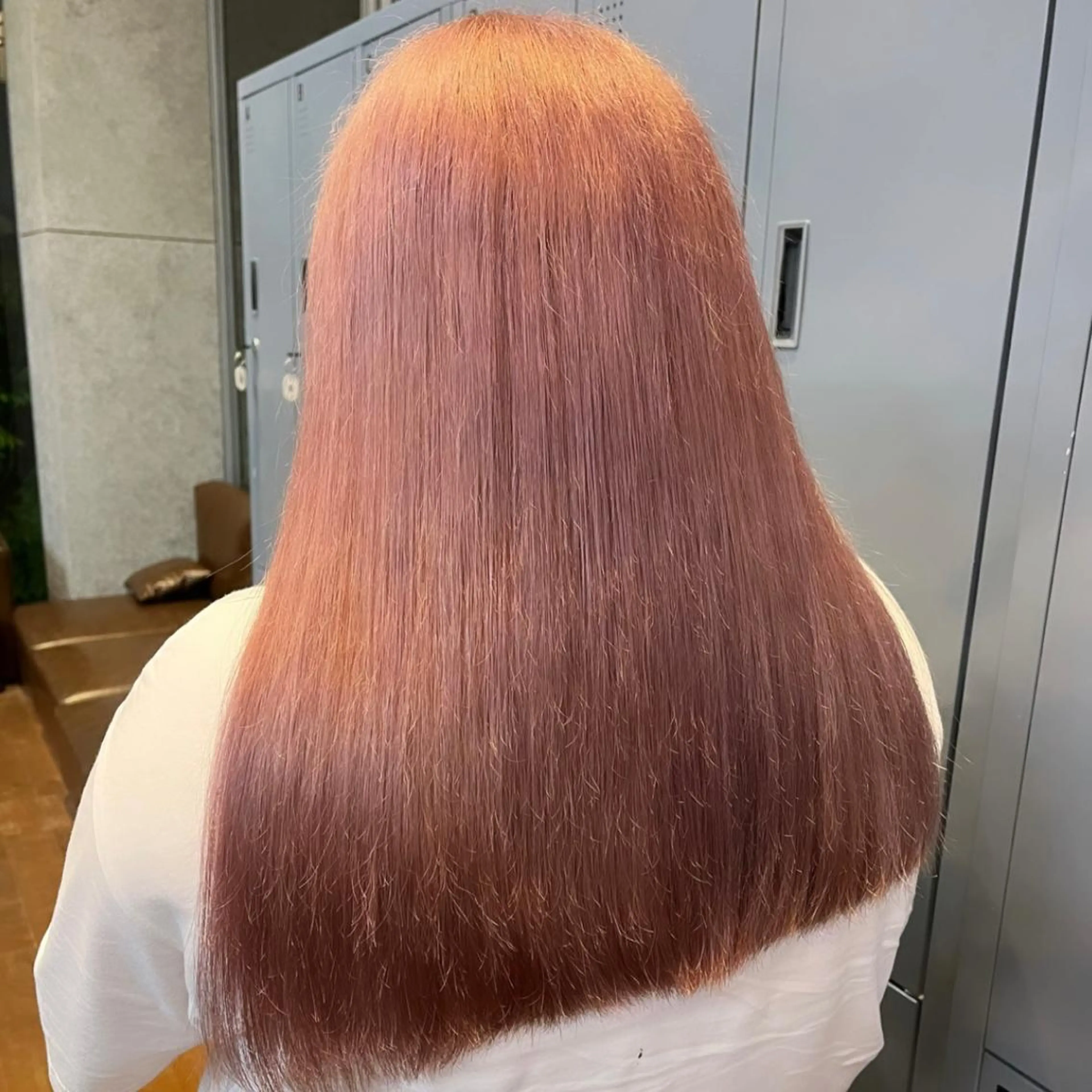 ロング カラー ヘアアレンジ ブリーチ ラベンダーカラー ラベンダーピンク ピンクカラー ボブハイトーン🦖 デザインMAMIのヘアスタイル