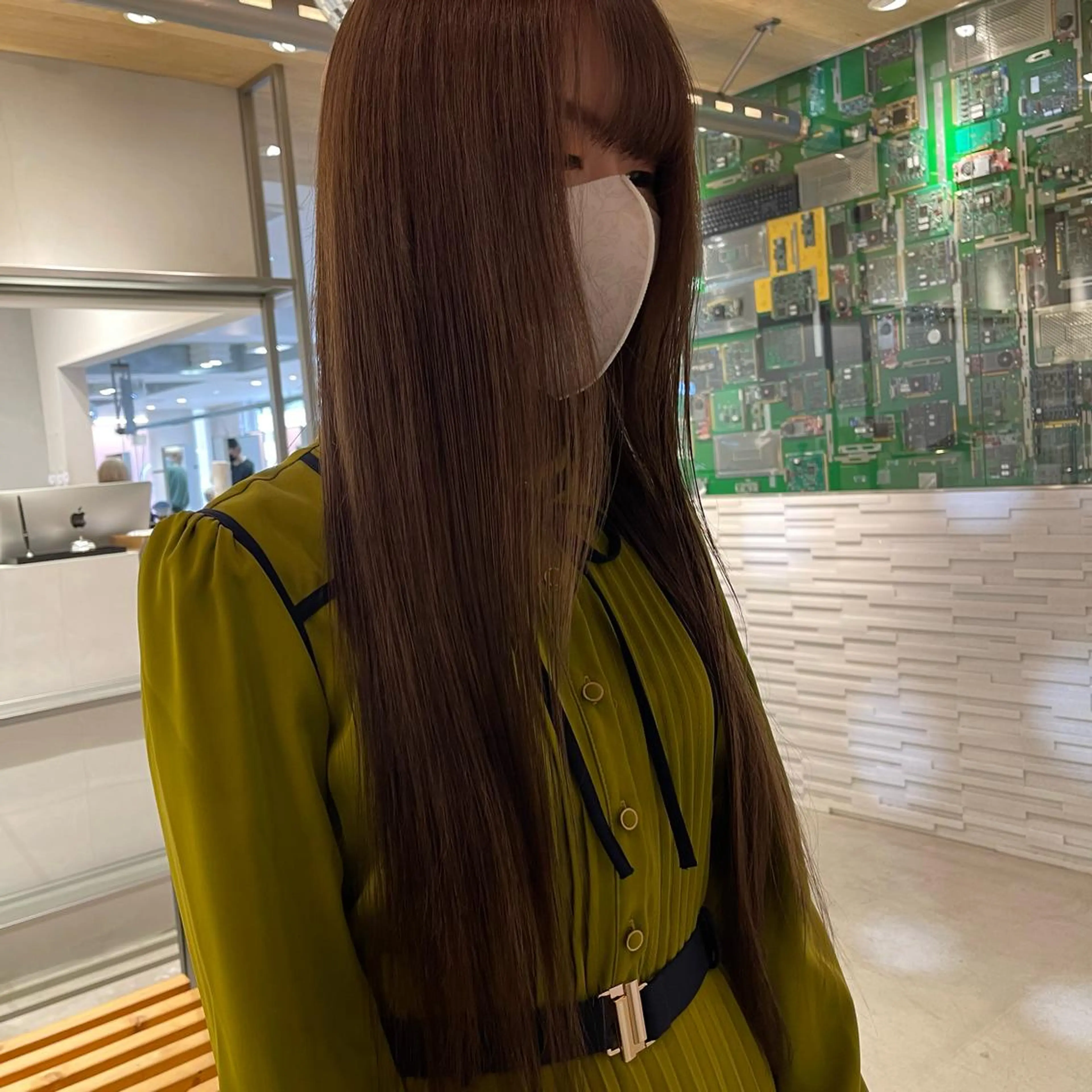 ロング カラー nameless miichiのヘアスタイル