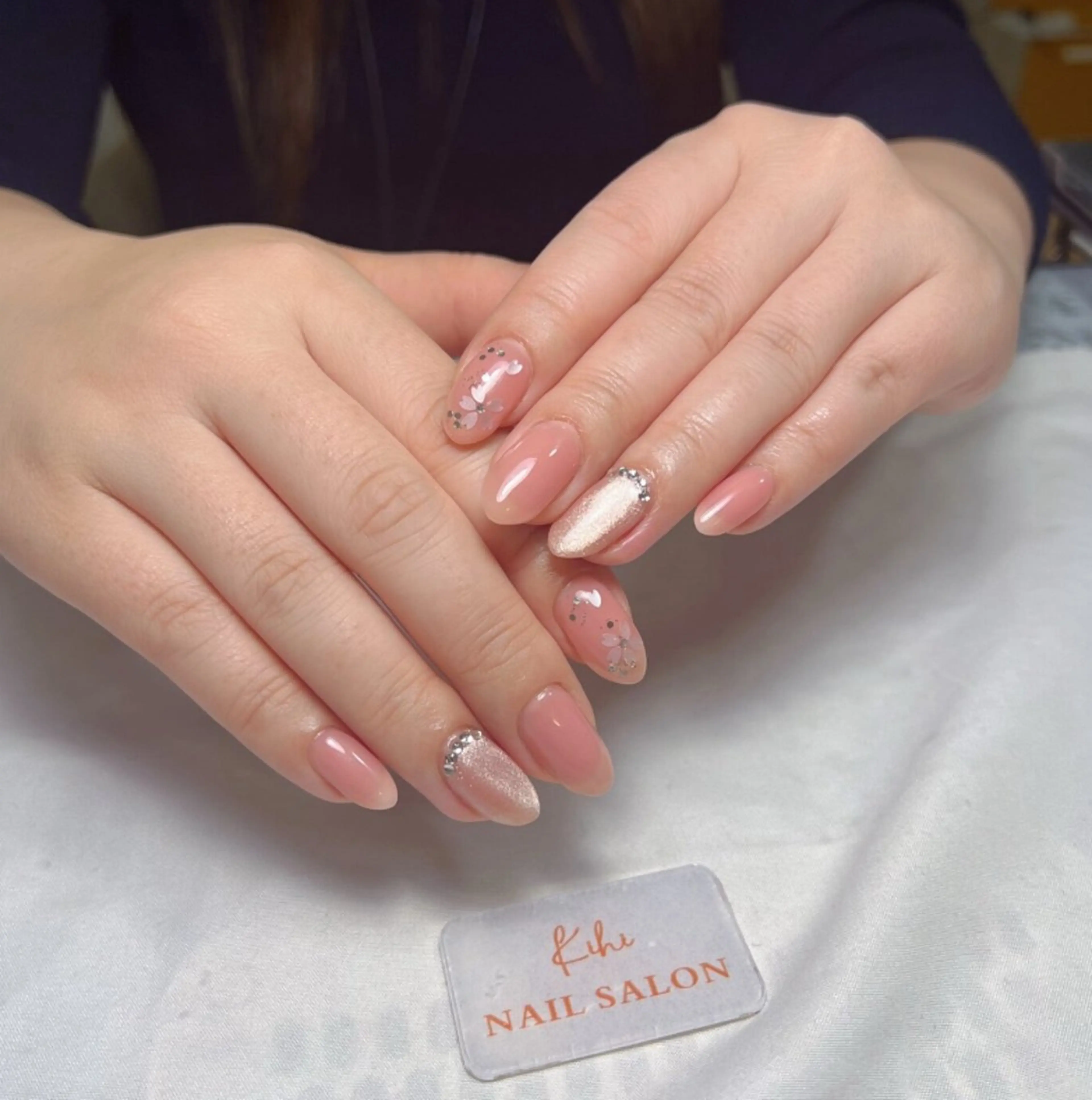 ネイル アートネイル フレンチネイル ジェルネイル グラデーション 韓国ネイル 村中 ハナのネイルデザイン