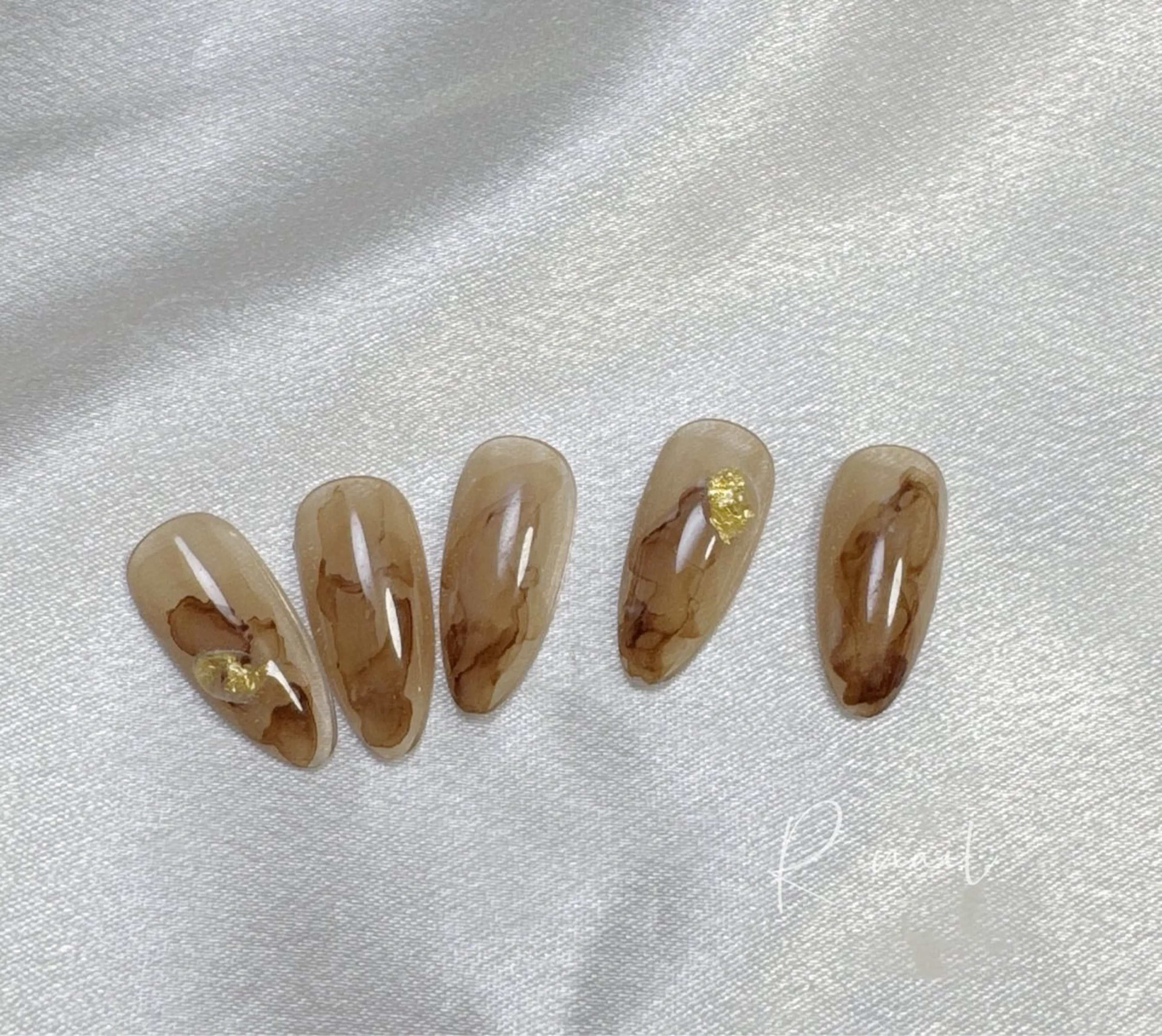 ネイル ハンドネイル 太田 汐音のネイルデザイン