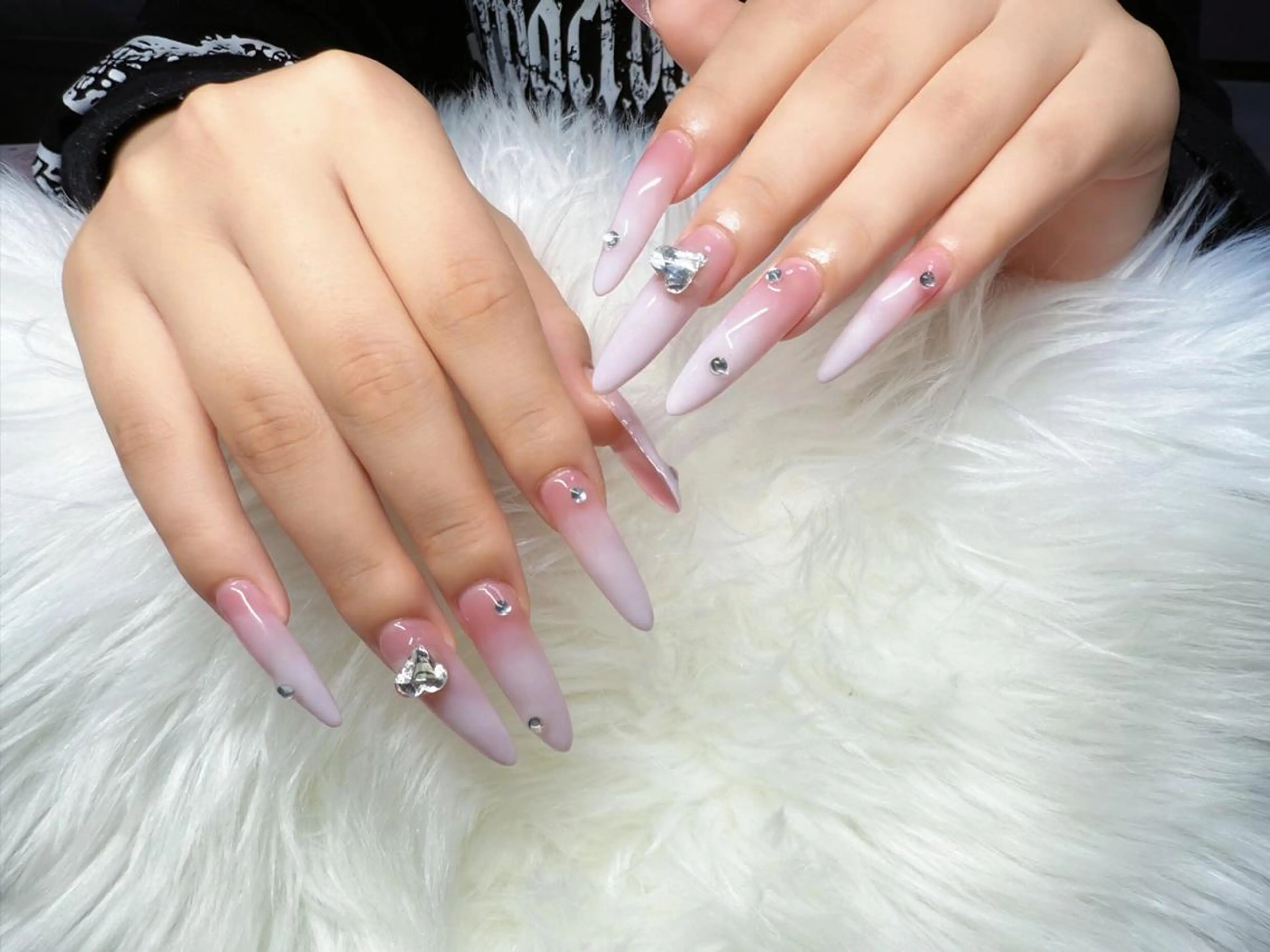 ネイル INF ネイルサロンのネイルデザイン