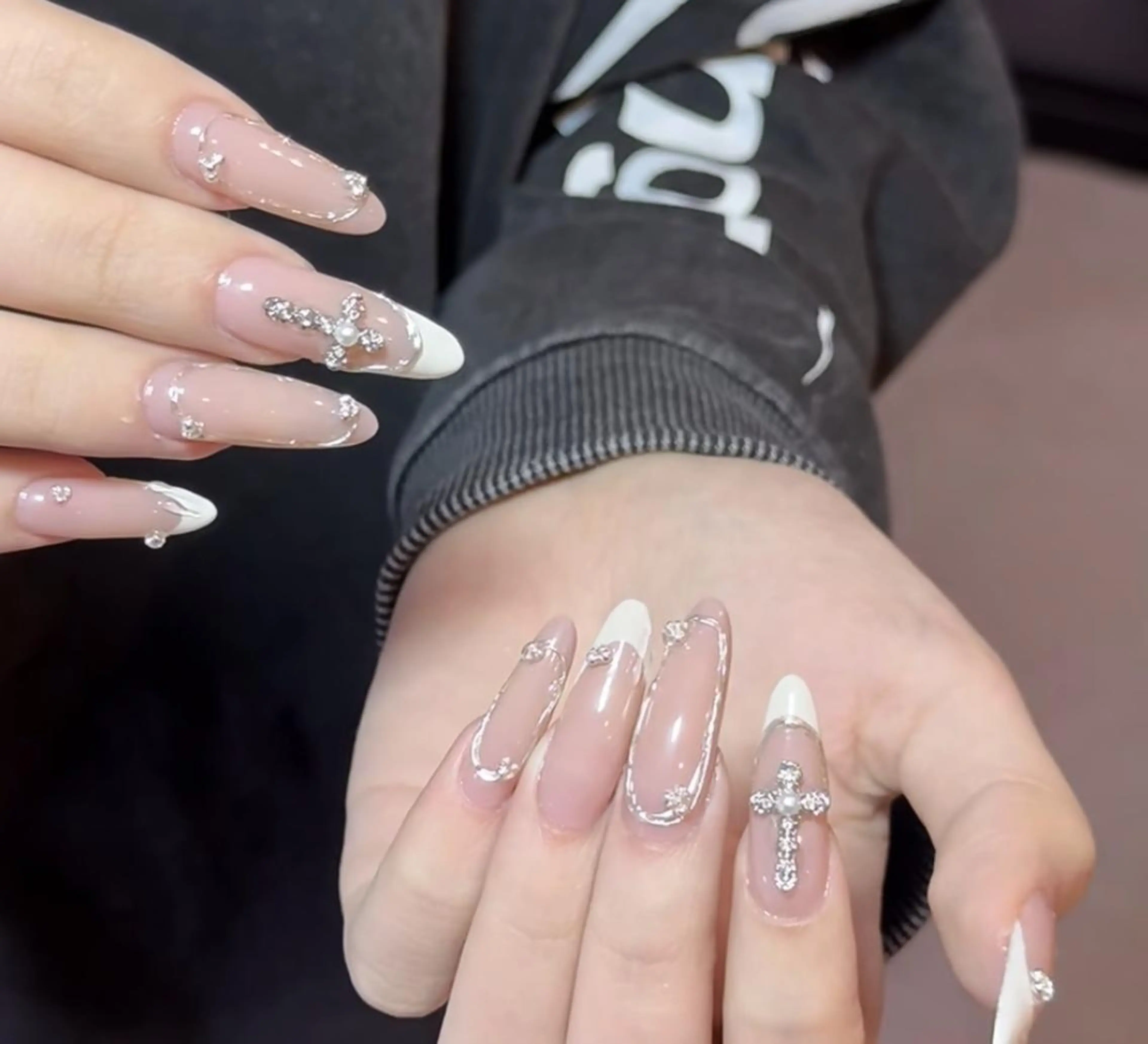 ネイル ハンドネイル ハンドケア 🍑 momo_nailのネイルデザイン