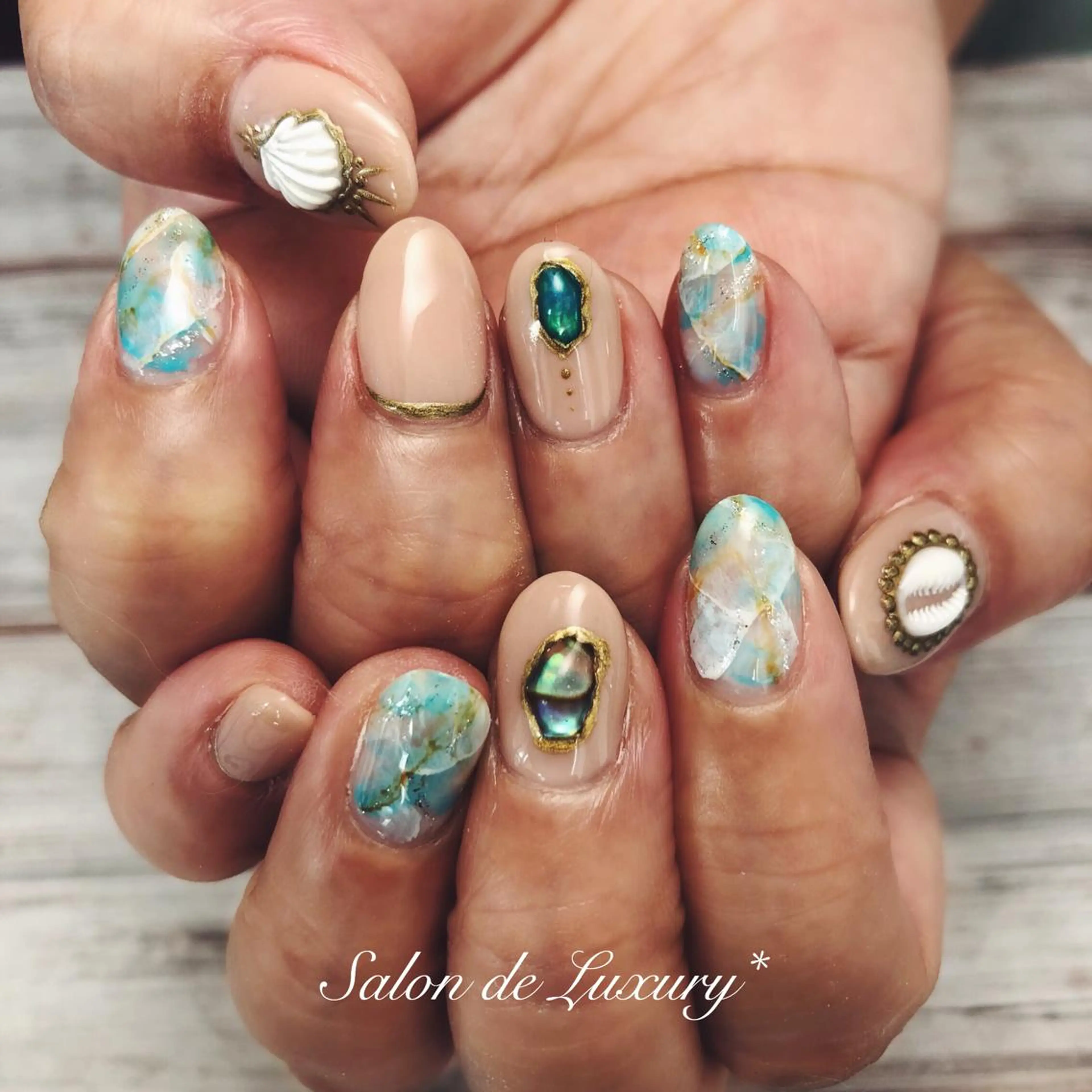 ネイル アートネイル 木村 瑞希のネイルデザイン