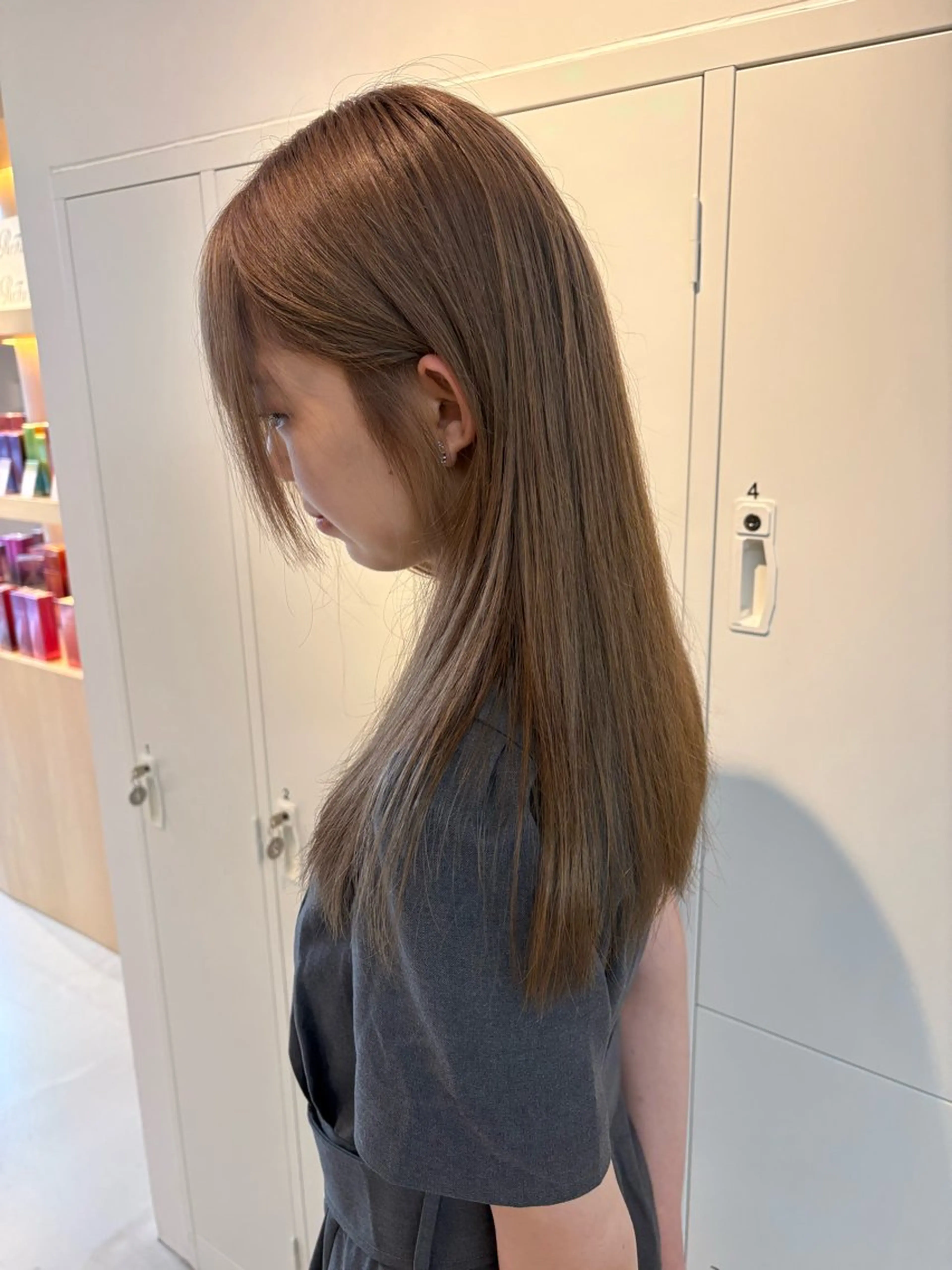 ロング 藤原 悠暉のヘアスタイル