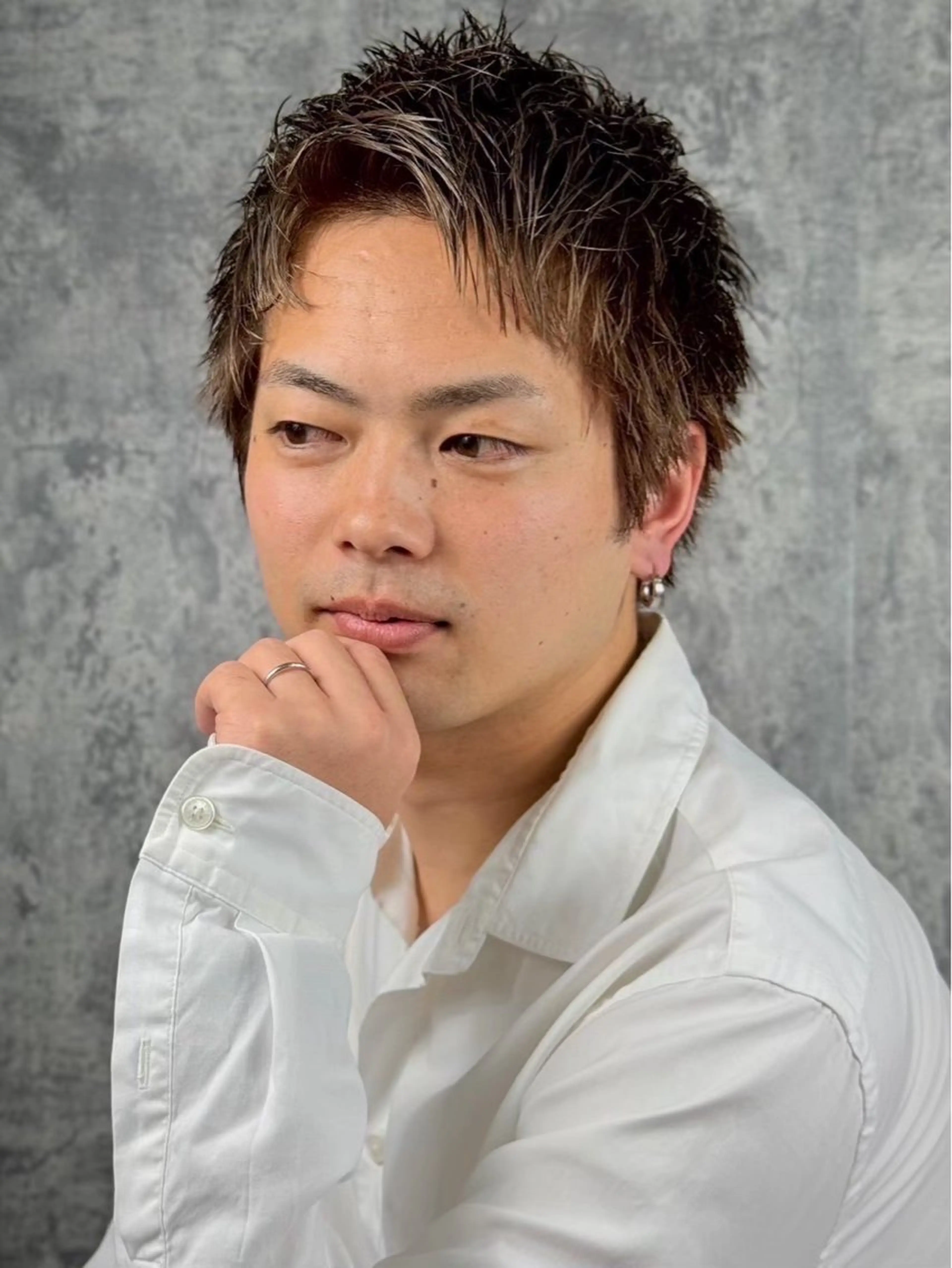 ショート カラー パーマ メンズ 武井 凌のヘアスタイル
