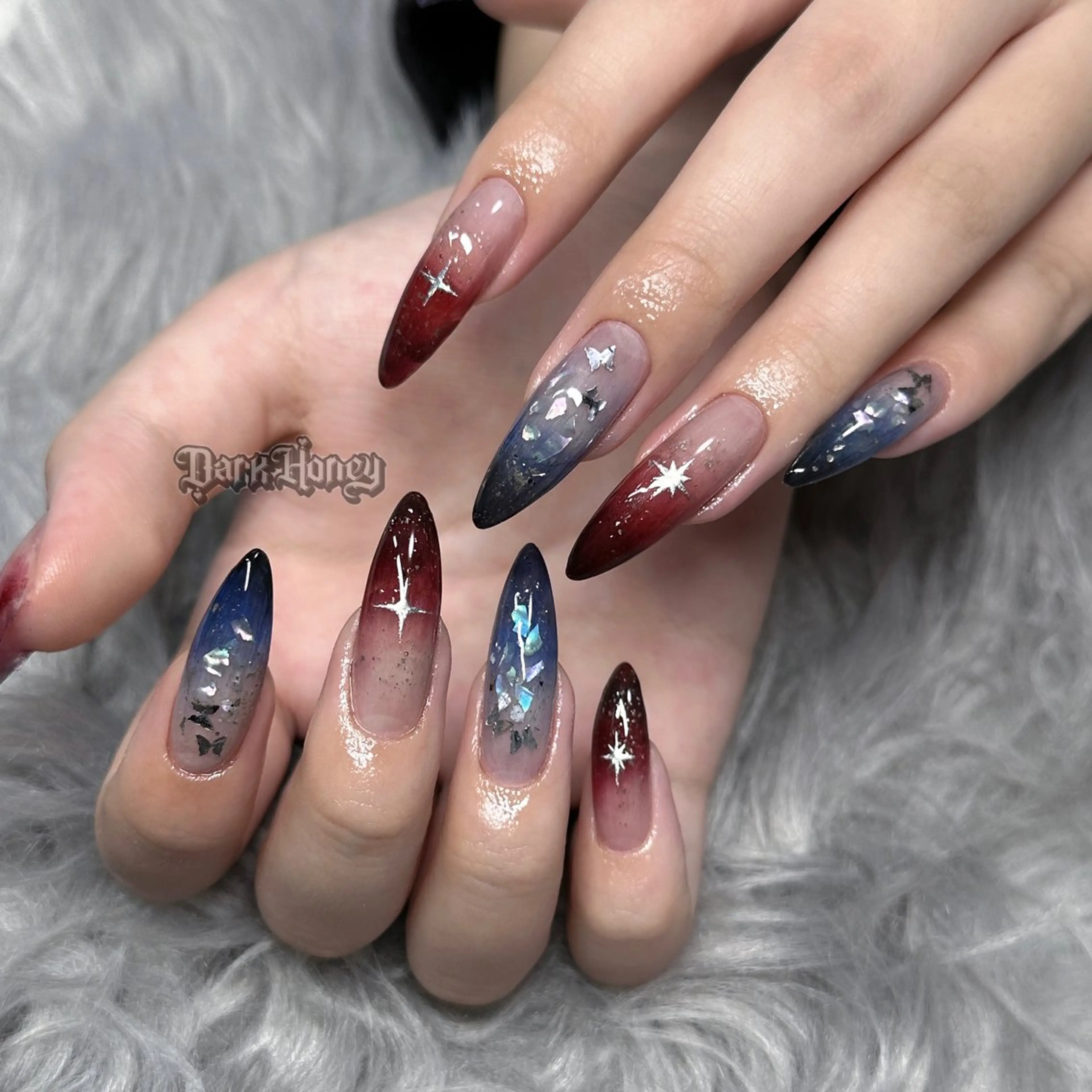 ネイル ハンドネイル Dark honey スカルプ専門原宿店のネイルデザイン