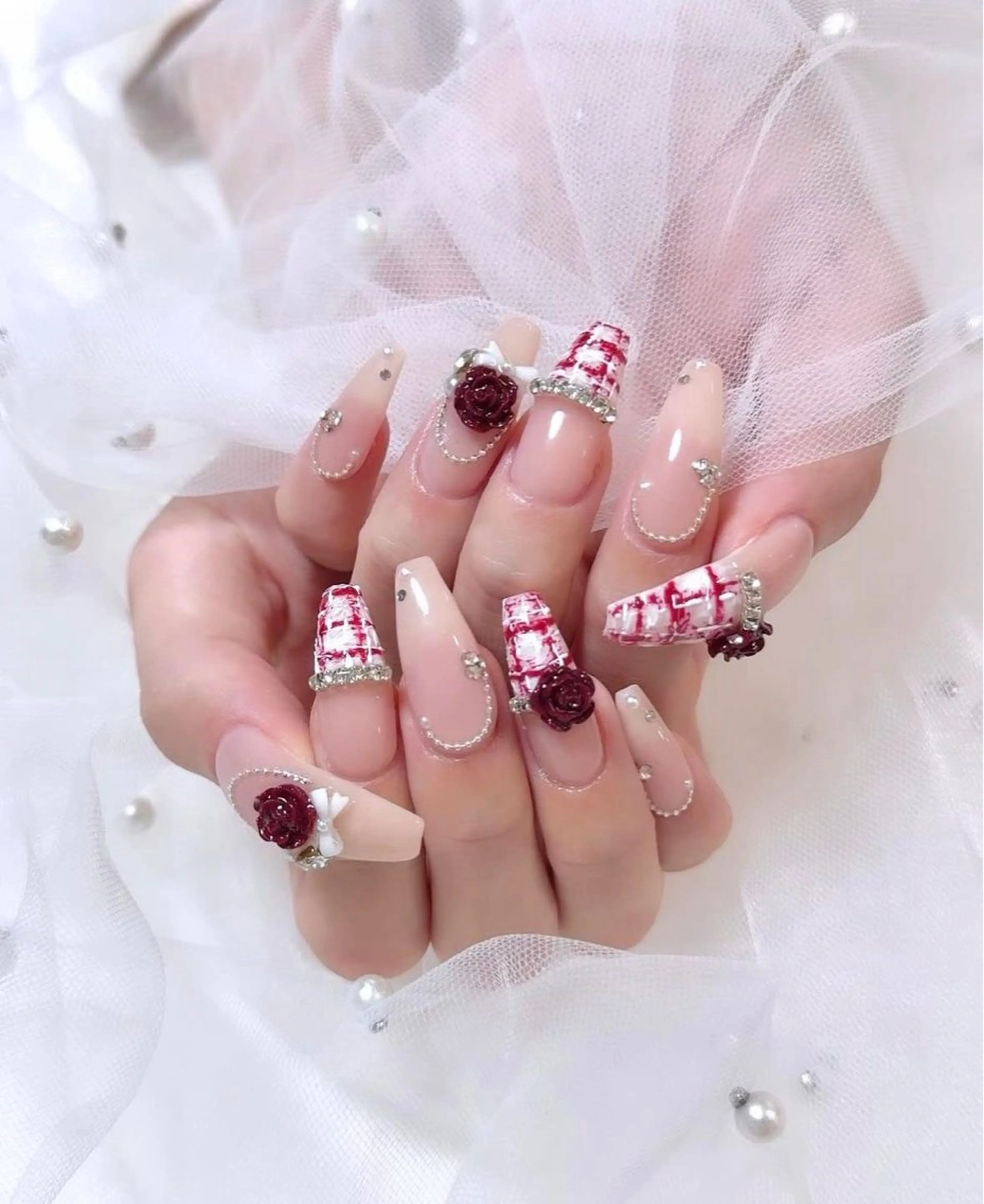 ネイル フレンチネイル グラデーション 韓国ネイル マグネットネイル ミラーネイル Vp ネイルのネイルデザイン