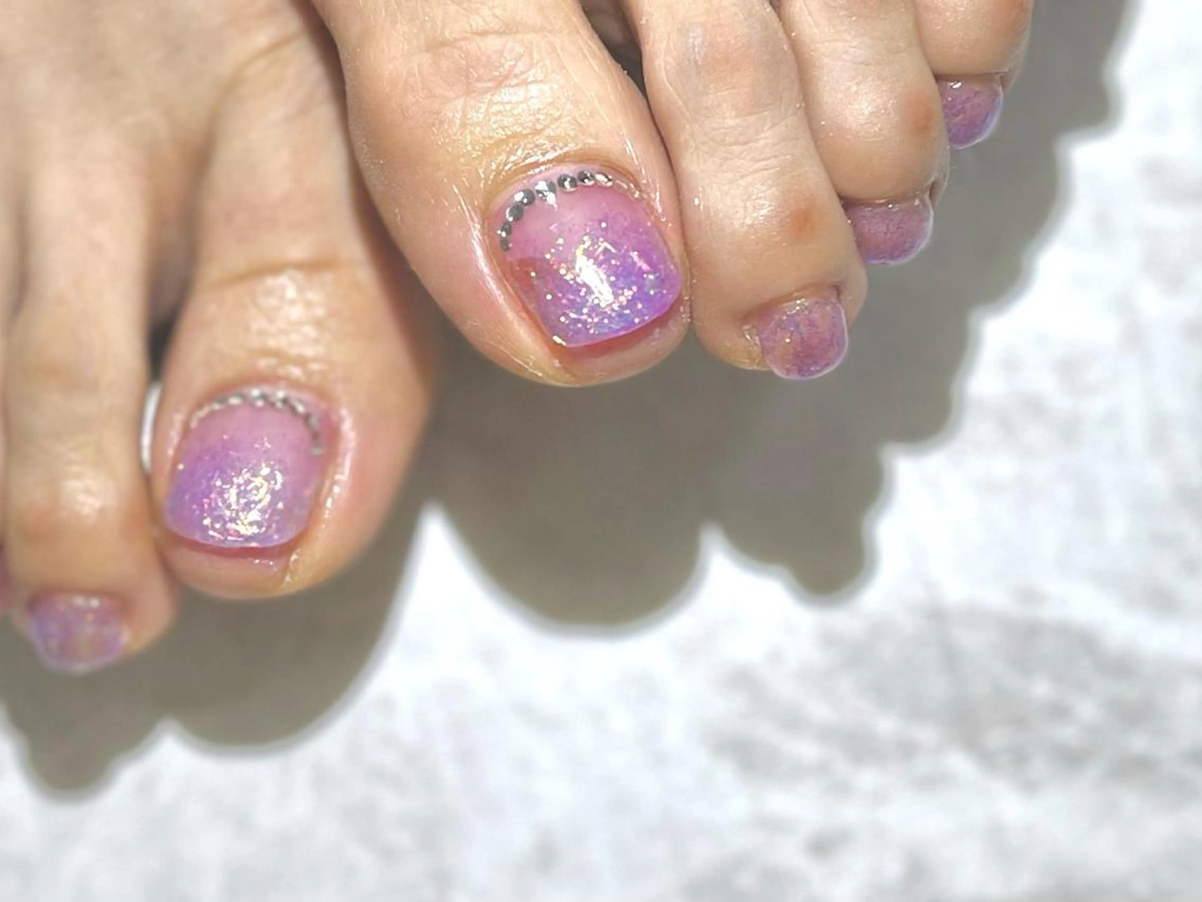 ネイル オーロラネイル フットネイル ニュアンスネイル シンプルネイル 春ネイル フットネイル ネイル フフラ所属・nail fufla ♡yamane♡のネイルデザイン