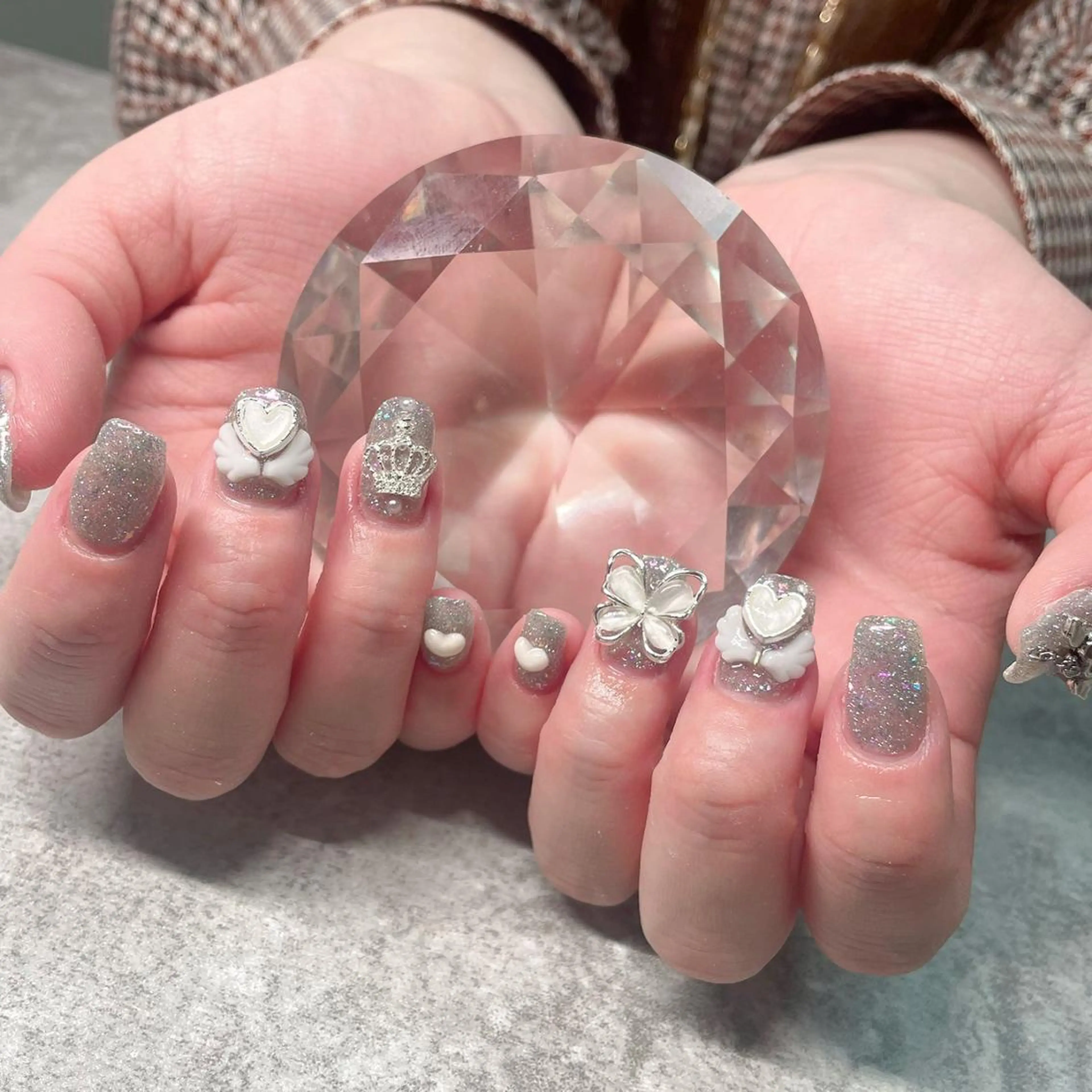 ⭐モデル限定3名⭐オフ込み☆ジェルネイル★フレンチネイル 55％OFFの写真